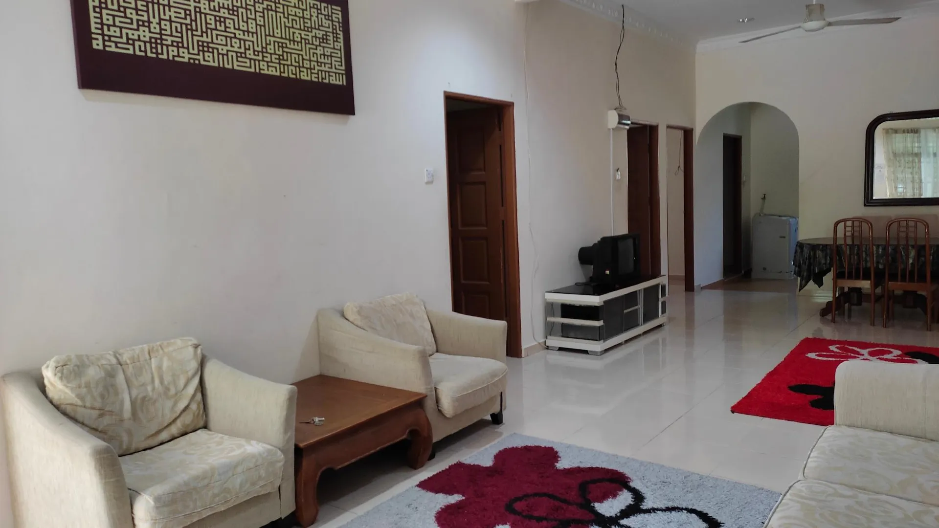 둥군 파카의 프라이빗 하우스 (75m², 침실 4개, 프라이빗 욕실 2개) 2성급 게스트하우스 수영장