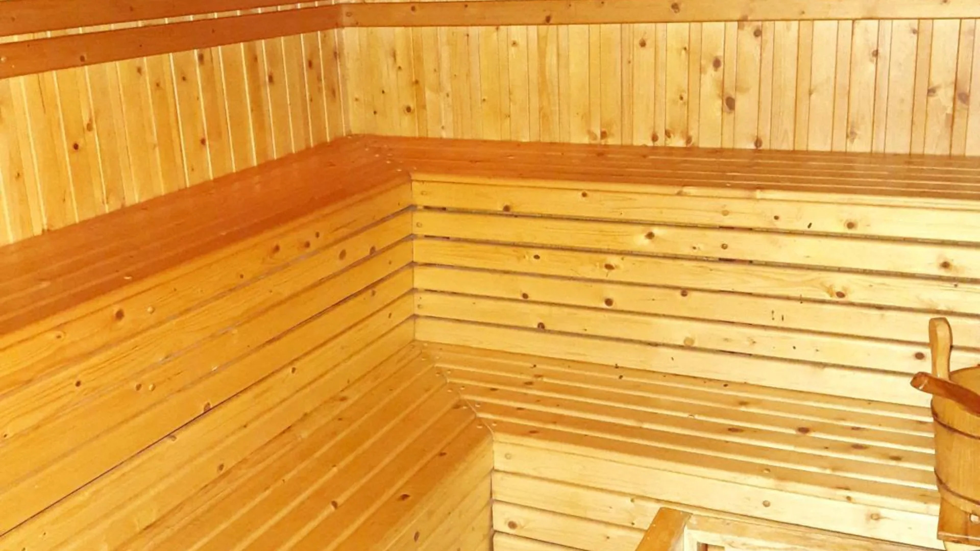 호치민 사이공 공항 블루스카이 서비스 아파트먼트 4성급 호텔 전망