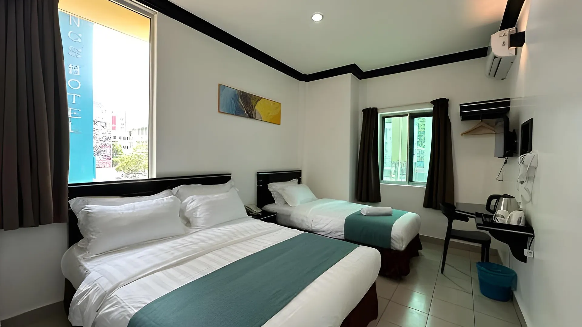 코타키나발루 호텔 투어리스트 시티 센터 바이 핫스팟 에센셜 1성급 호텔 스위트룸