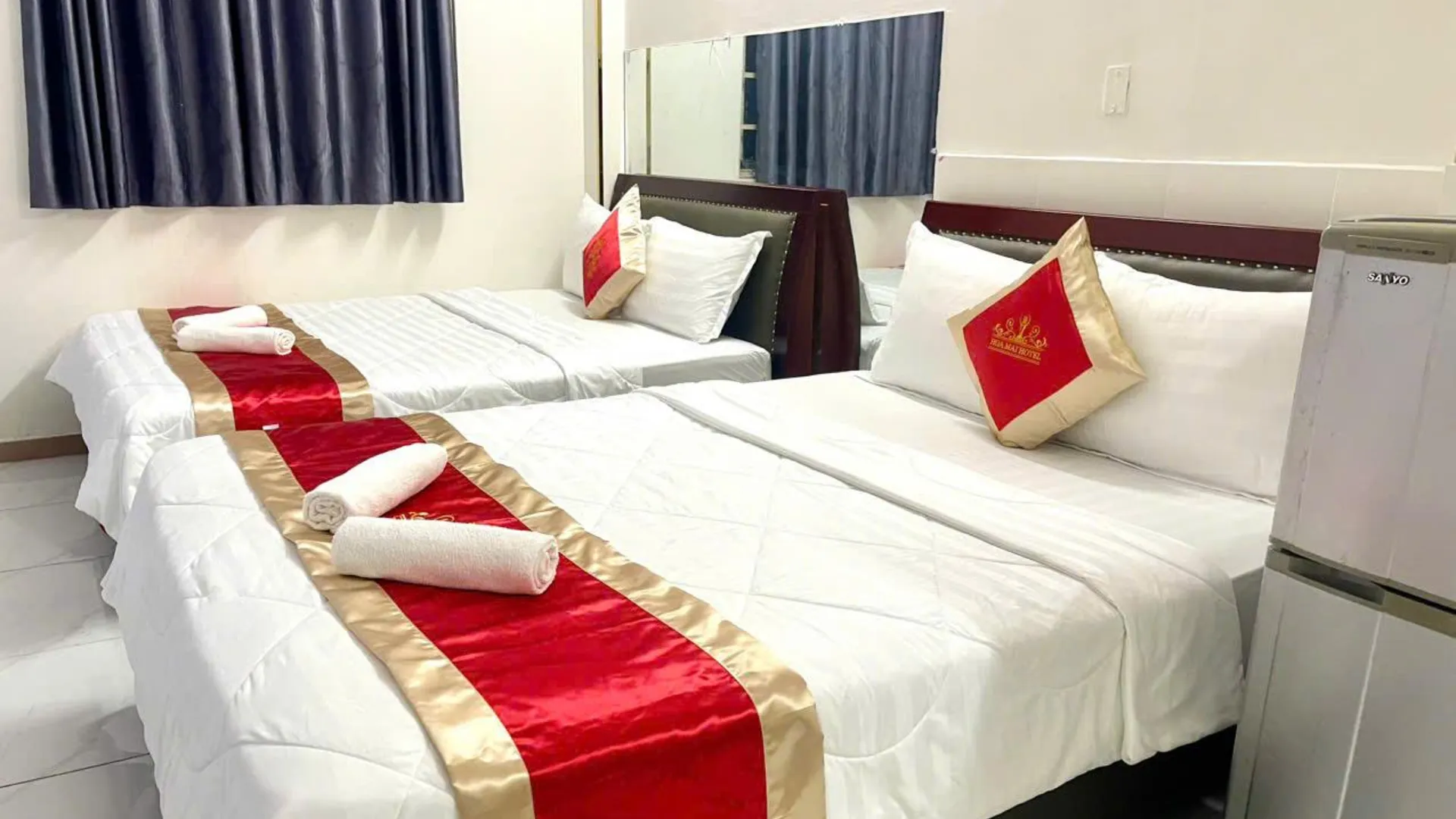 호치민 카삭산 호아 마이 1성급 호텔 객실