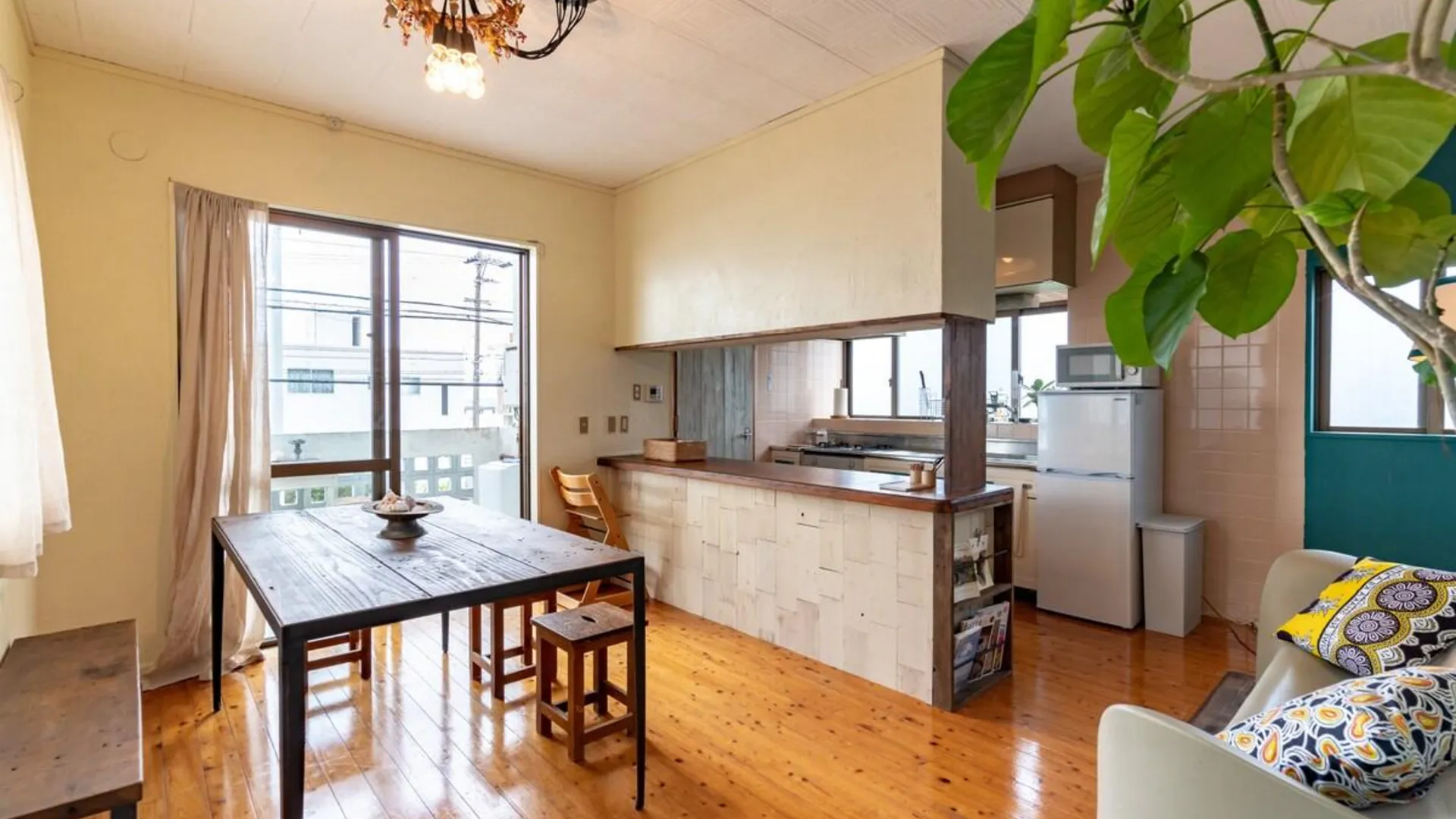 오키나와 본섬 모토부의 프라이빗 하우스 (m², 침실 2개, 프라이빗 욕실 1개) 4성급 게스트하우스 부대시설