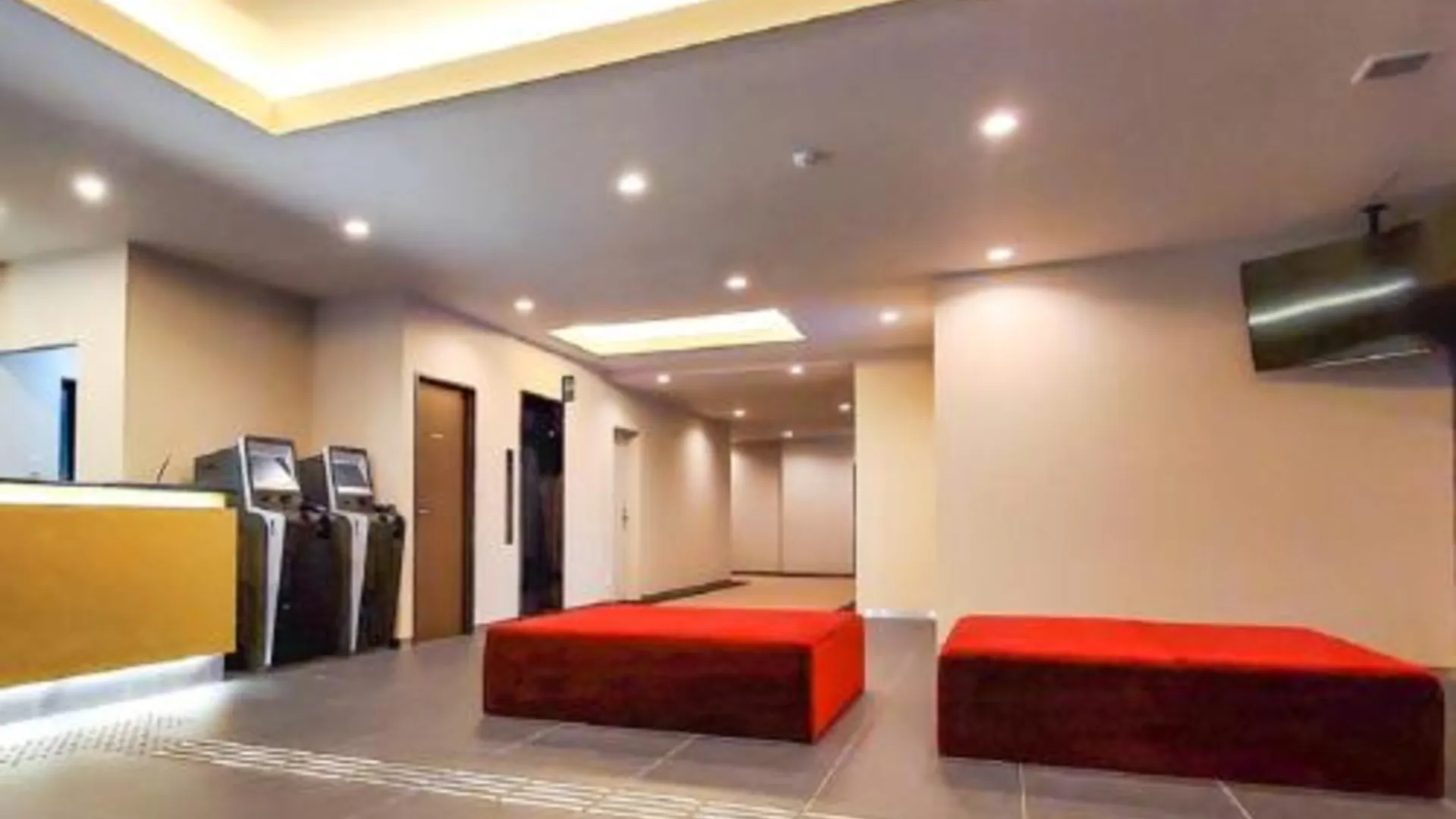 교토 호텔 라이브맥스 교토 니조조-니시 3성급 호텔 외관