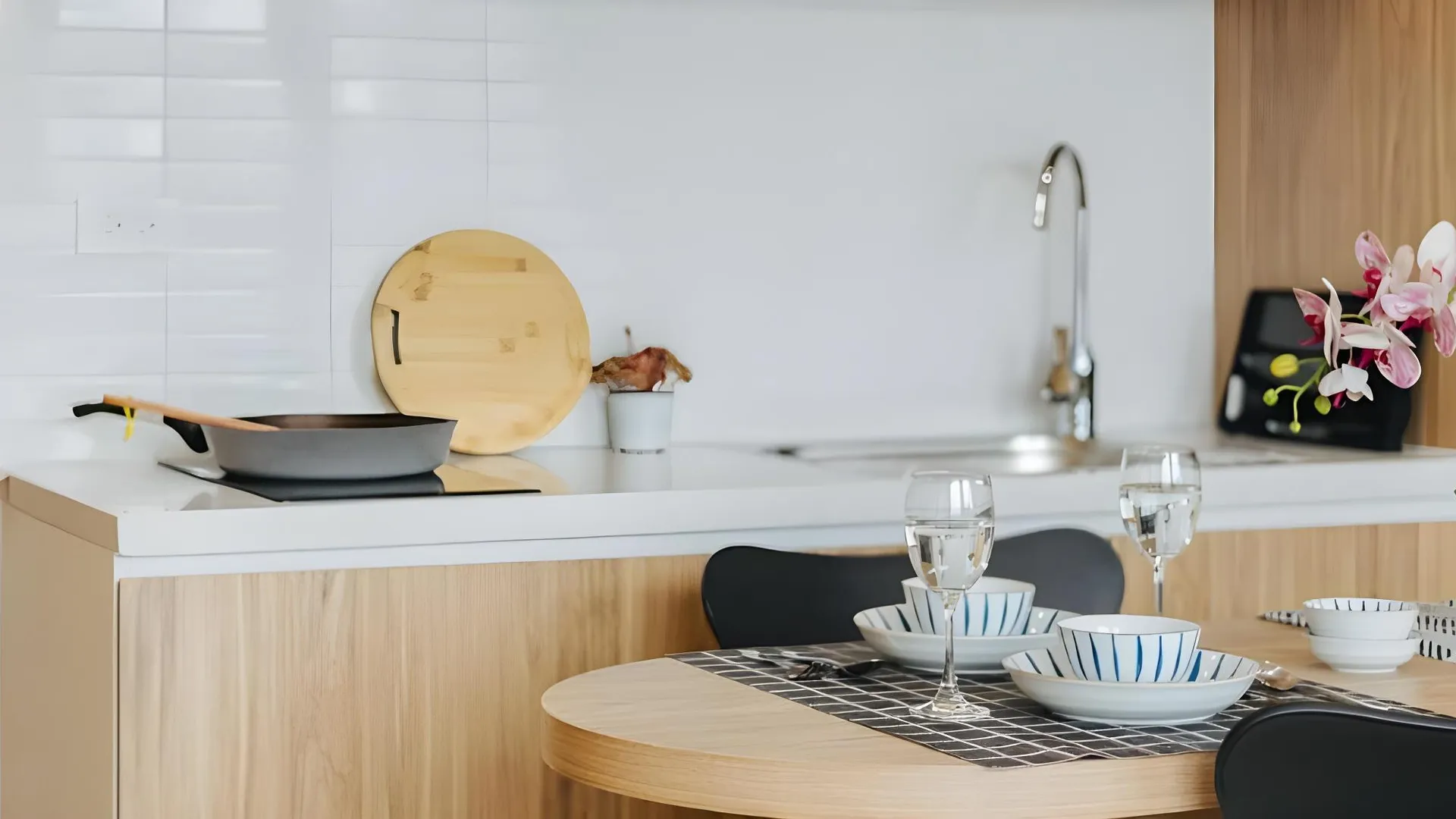 하노이 미르셀라 어반 스튜디오 4성급 호텔 전망