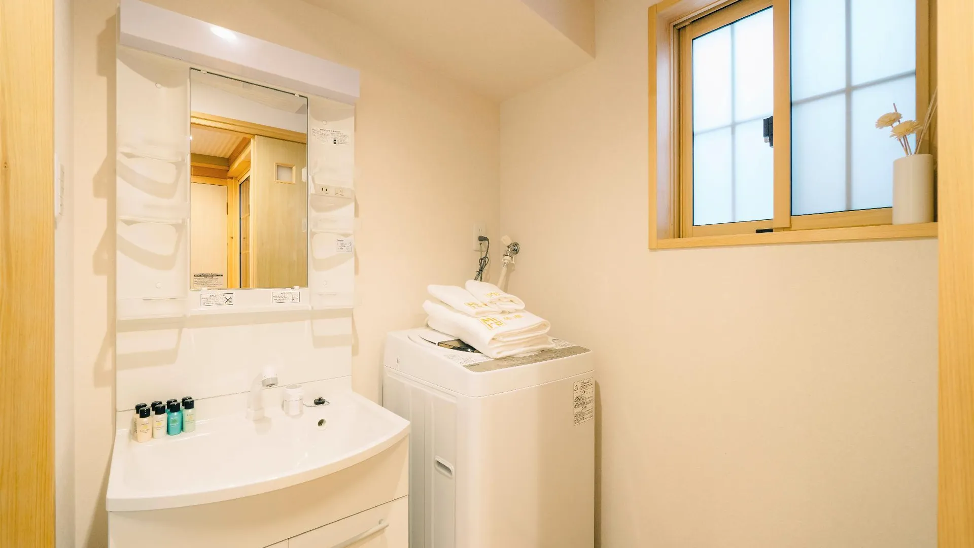 교토 가와라마치의 프라이빗 하우스 (30m², 침실 1개, 프라이빗 욕실 1개) 3성급 게스트하우스 수영장