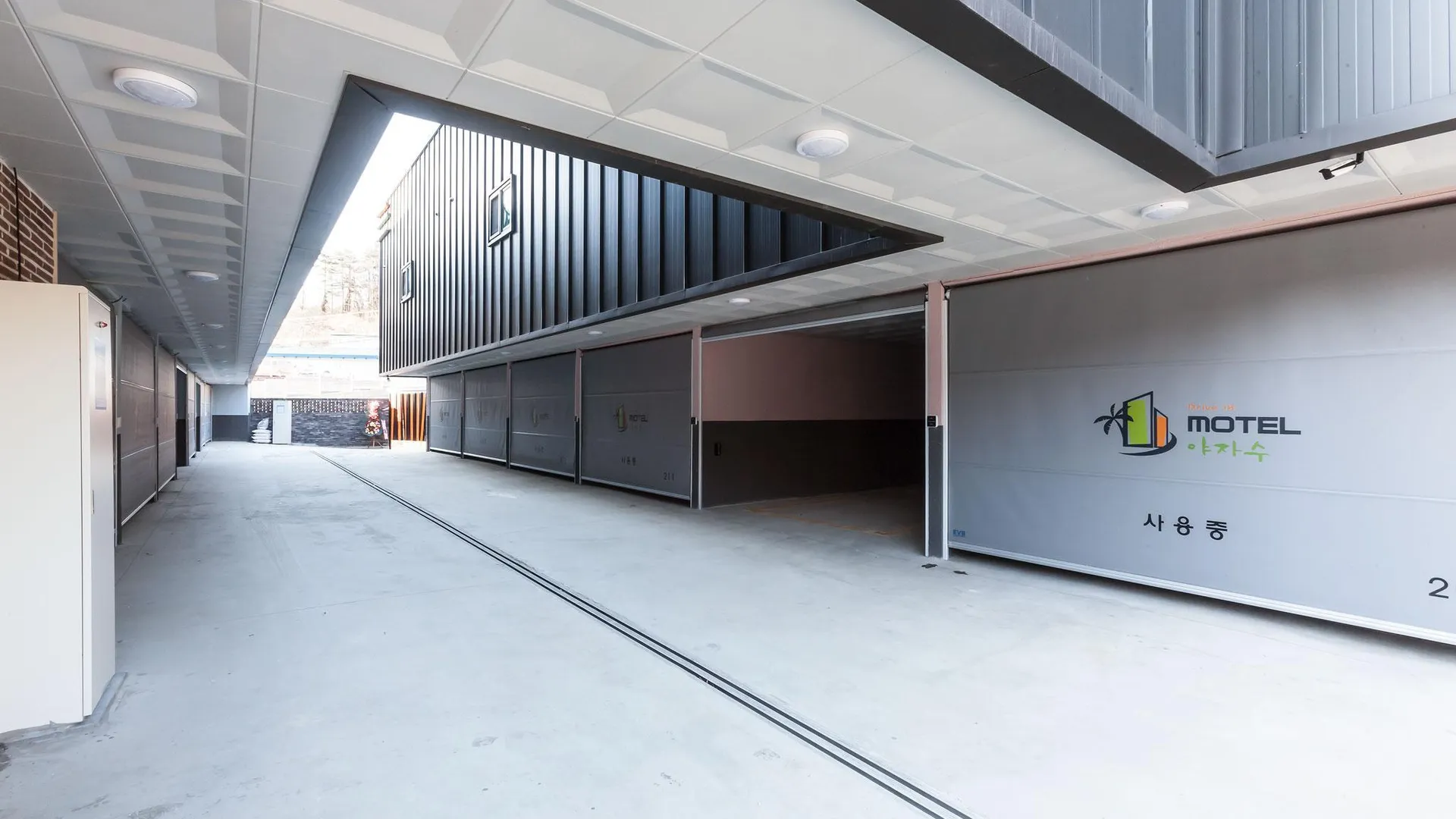 안성 안성 야자수 드라이브인 무인텔 호텔 레스토랑