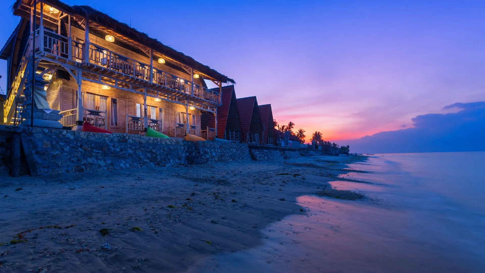 발리 더 드위 선 선 스위트 호텔 외관