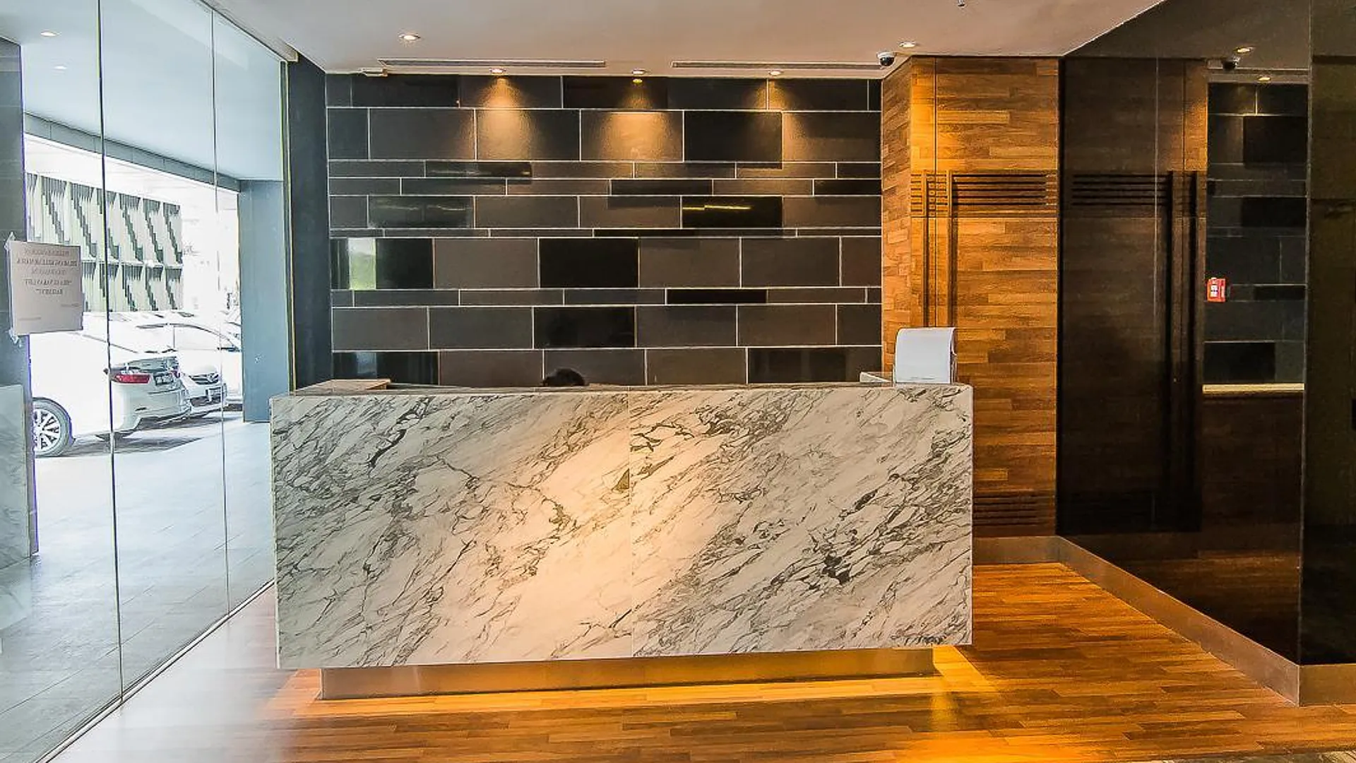 코타키나발루 마리나 트래블러스 스위트 @ 리버슨 소호 4성급 게스트하우스 외관