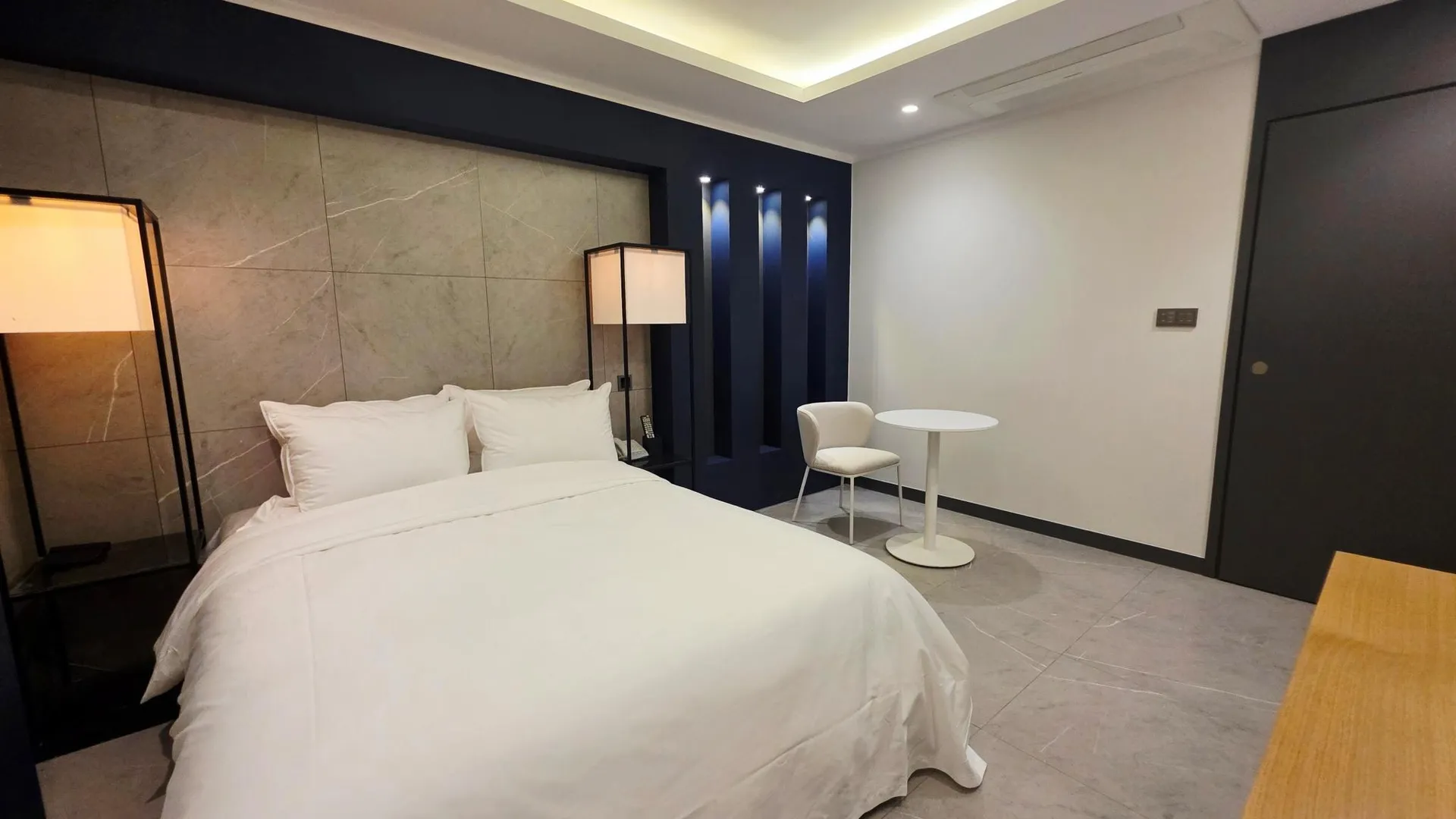 서울 종로 블루덕 호텔 호텔 스위트룸