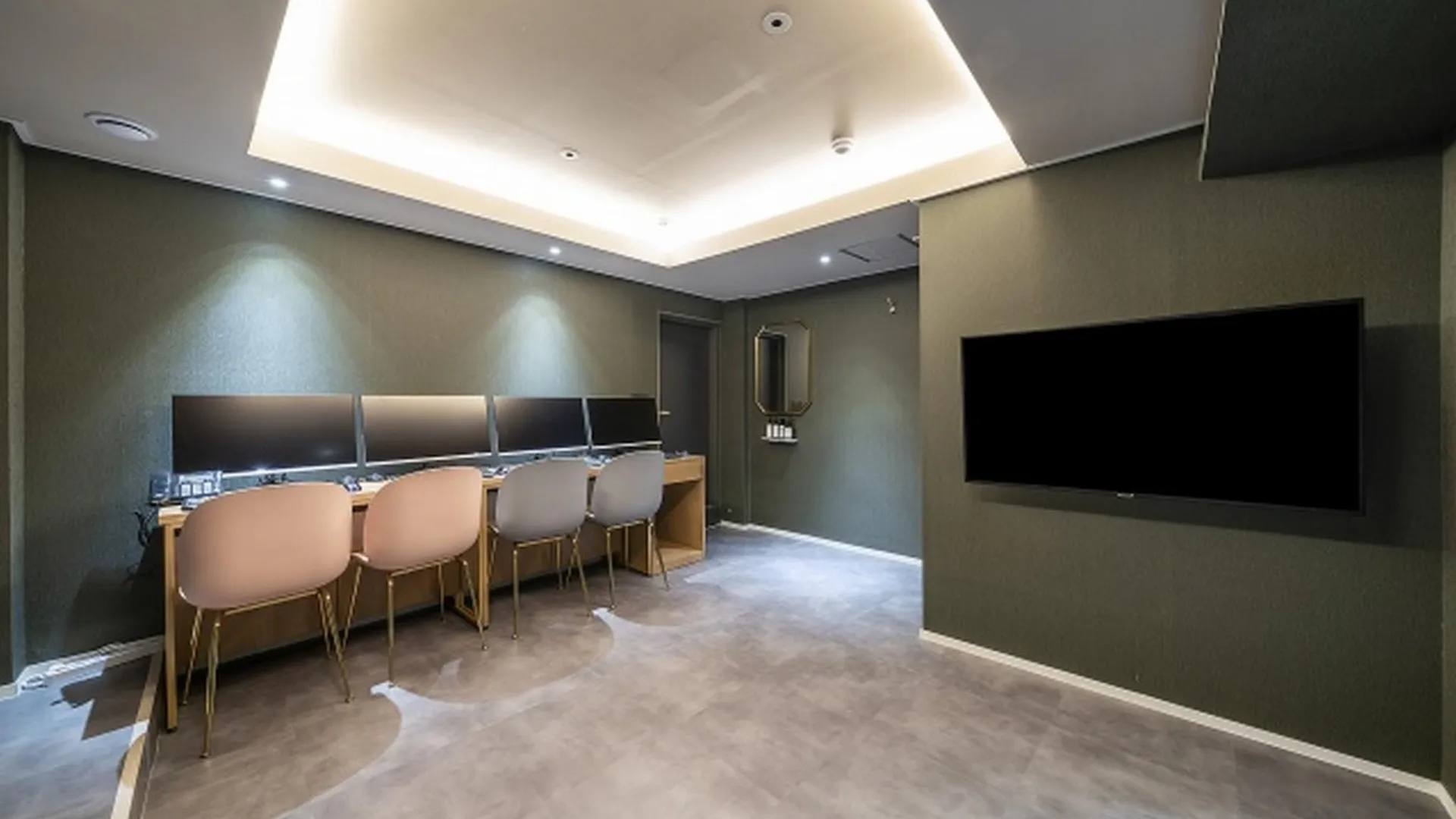 서울 넘버25 신촌점 1성급 호텔 수영장