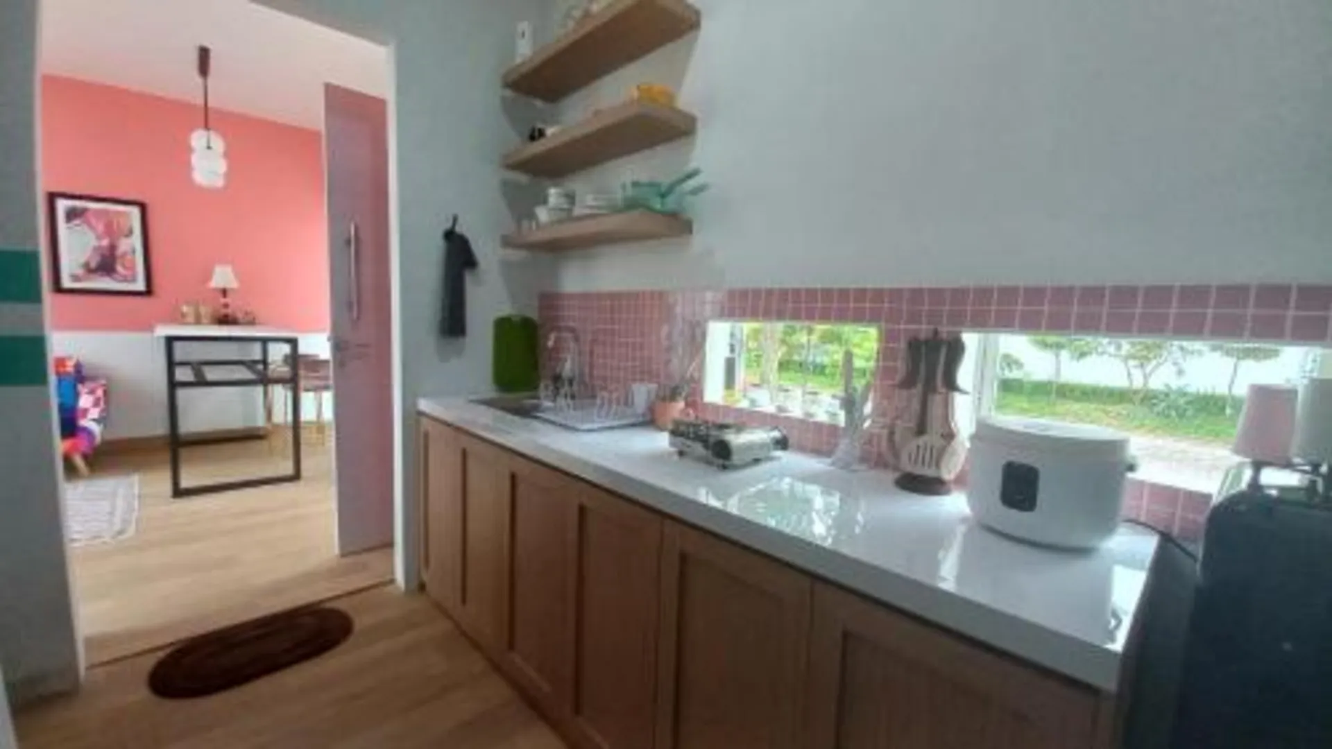 마카사르 Roemah Renjana Rosie Makassar 호텔 로비