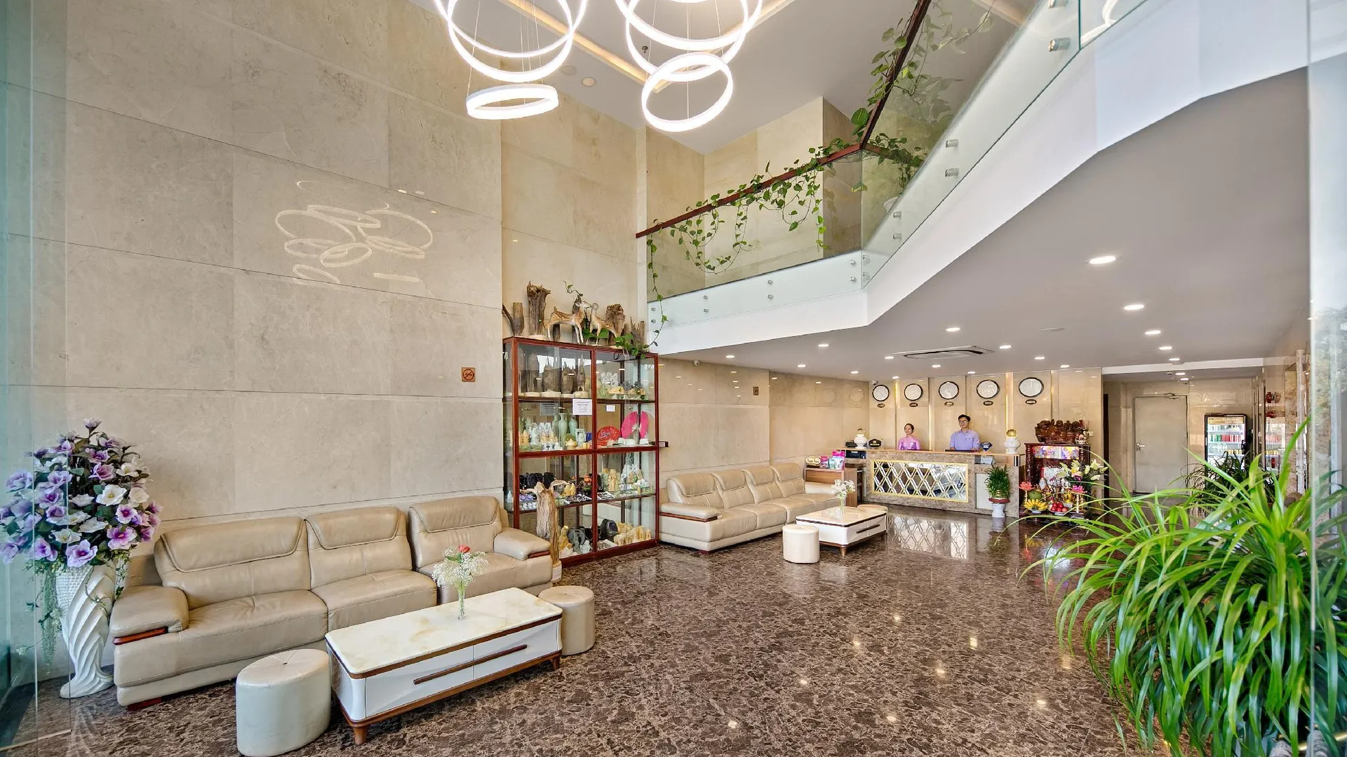 다낭 라벤더 리버사이드 호텔 4성급 호텔 외관