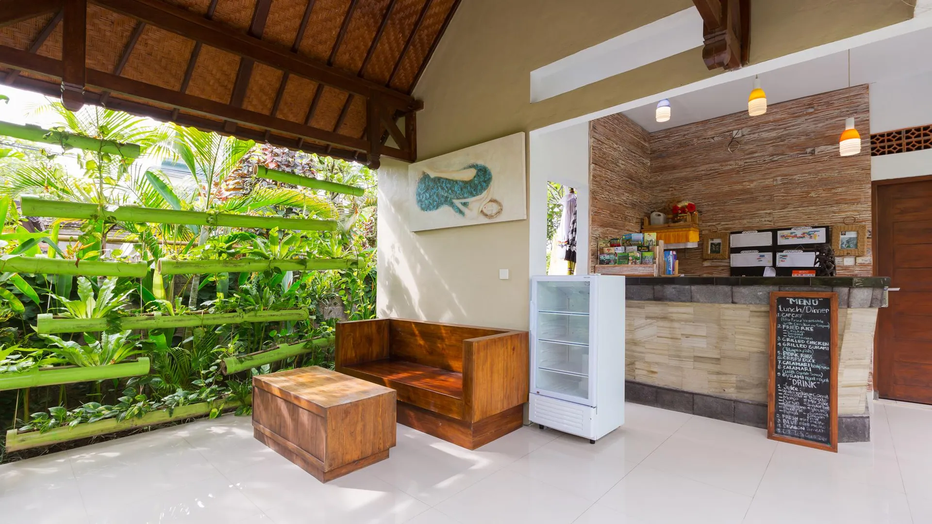 발리 비제 사리 비스마 3성급 호텔 수영장