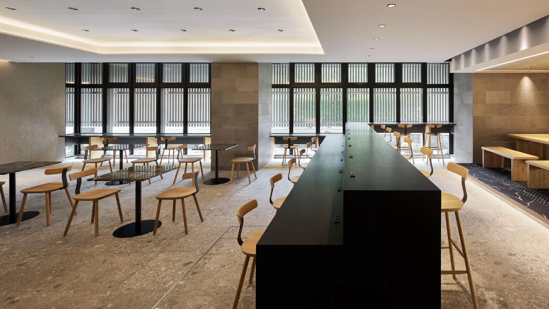 교토 오크우드 호텔 오이케 교토 3성급 호텔 로비