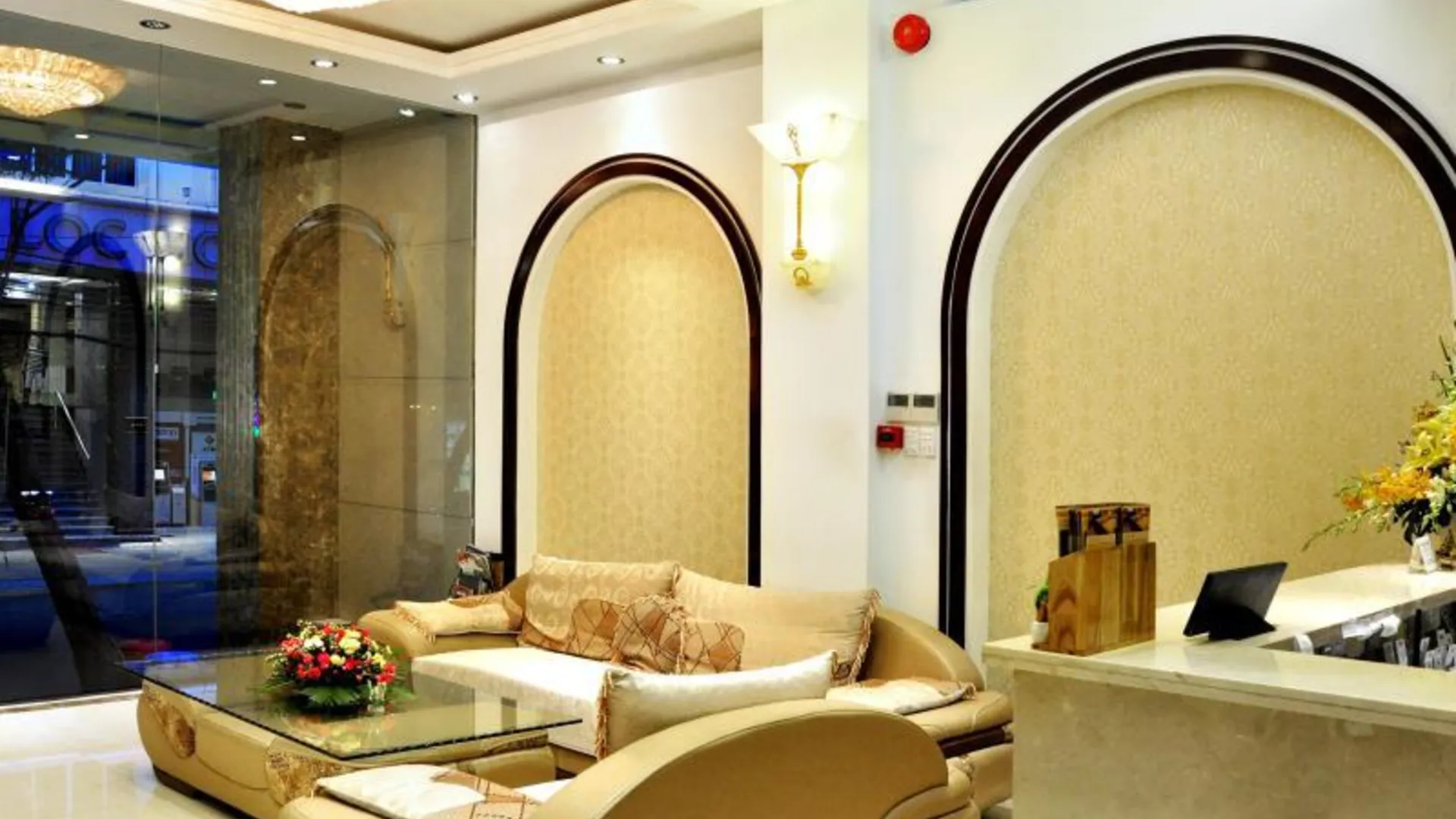 호치민 캡 타운 호텔 3성급 호텔 외관