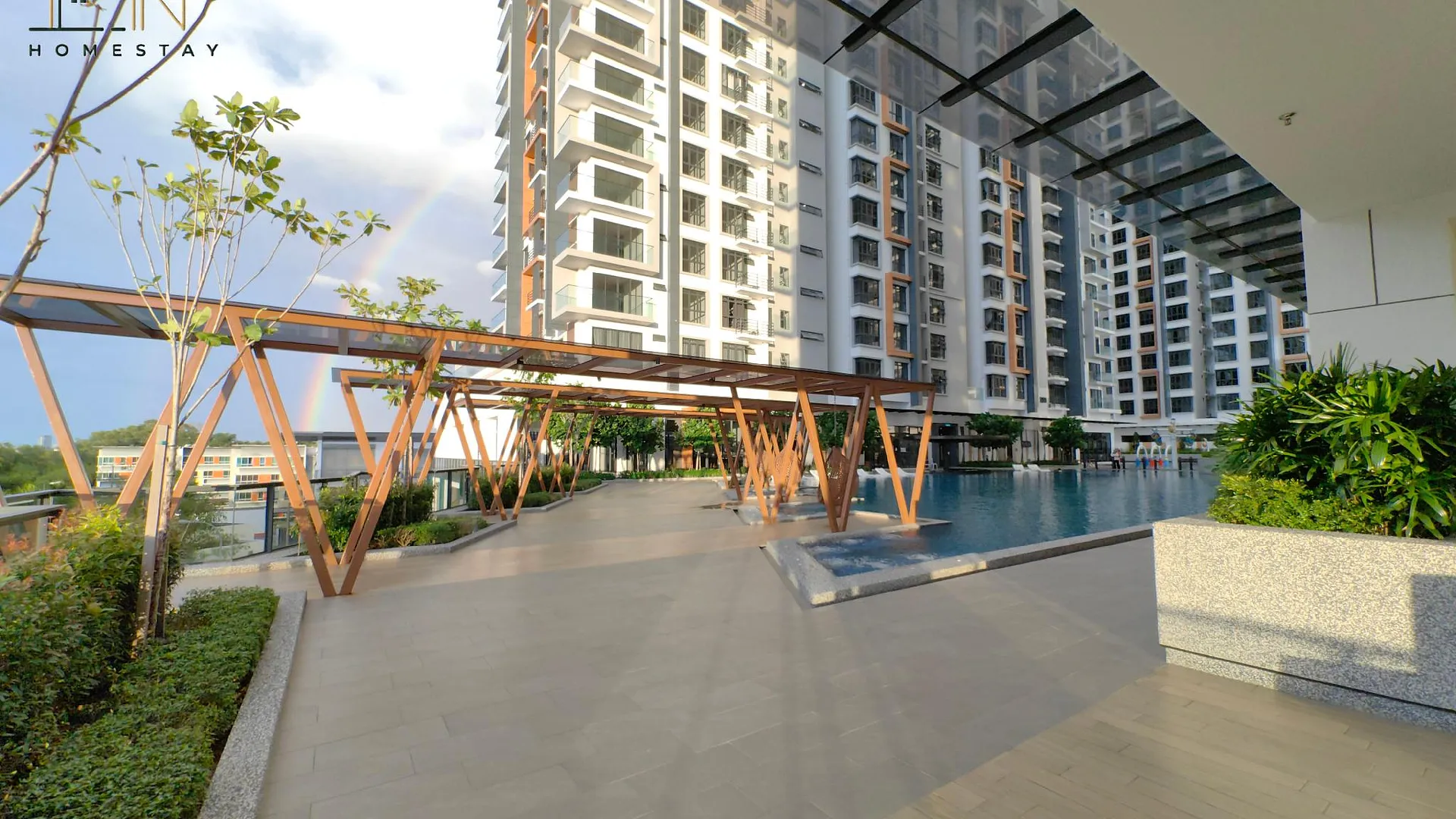 코타키나발루 High Floor|SunsetView|Near Airport|K Avenue 4 Pax 3성급 싱글룸 수영장