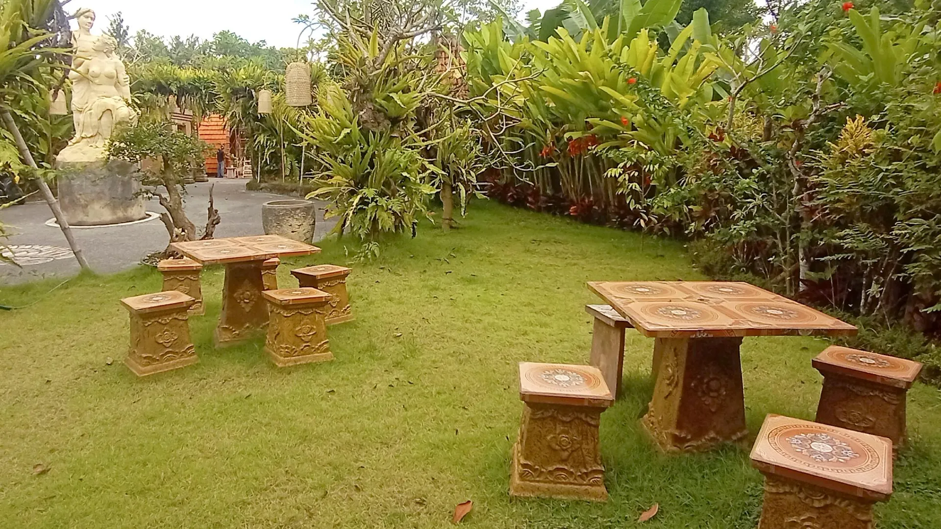 발리 케라마스의 아파트먼트 (1300m², 침실 4개, 프라이빗 욕실 4개) 4성급 싱글룸 객실