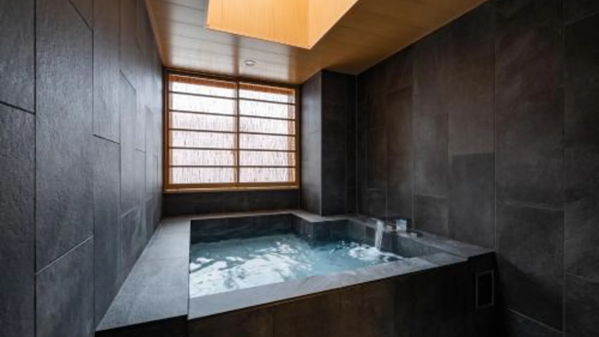 교토 유겐 교토 시조 4성급 호텔 수영장