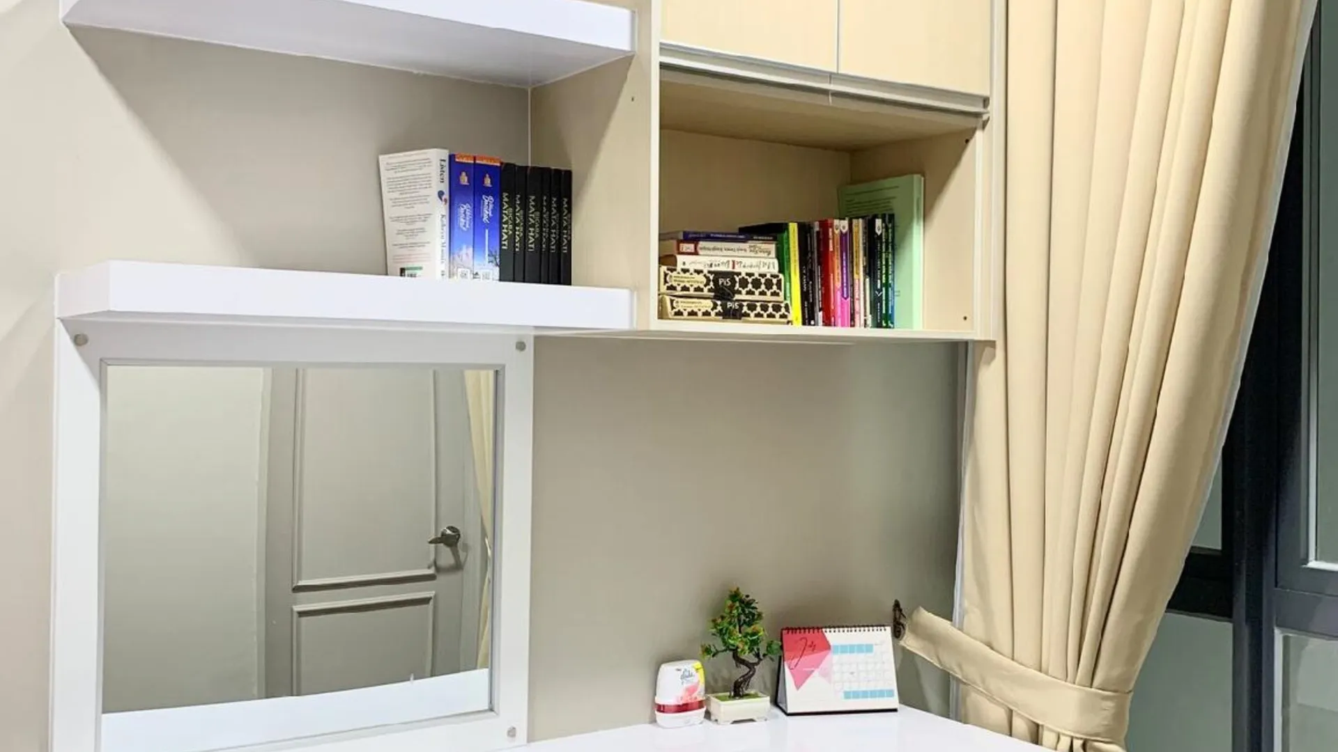 코타바루 코타바루 시내의 프라이빗 하우스 (1000m², 침실 2개, 프라이빗 욕실 1개) 3성급 싱글룸 외관