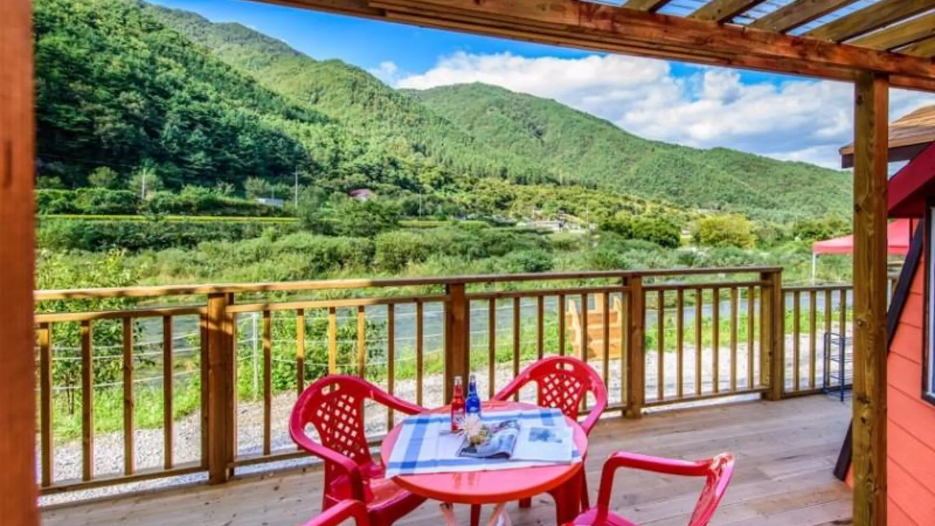 거창 거창 풍차마을펜션 2성급 게스트하우스 레스토랑