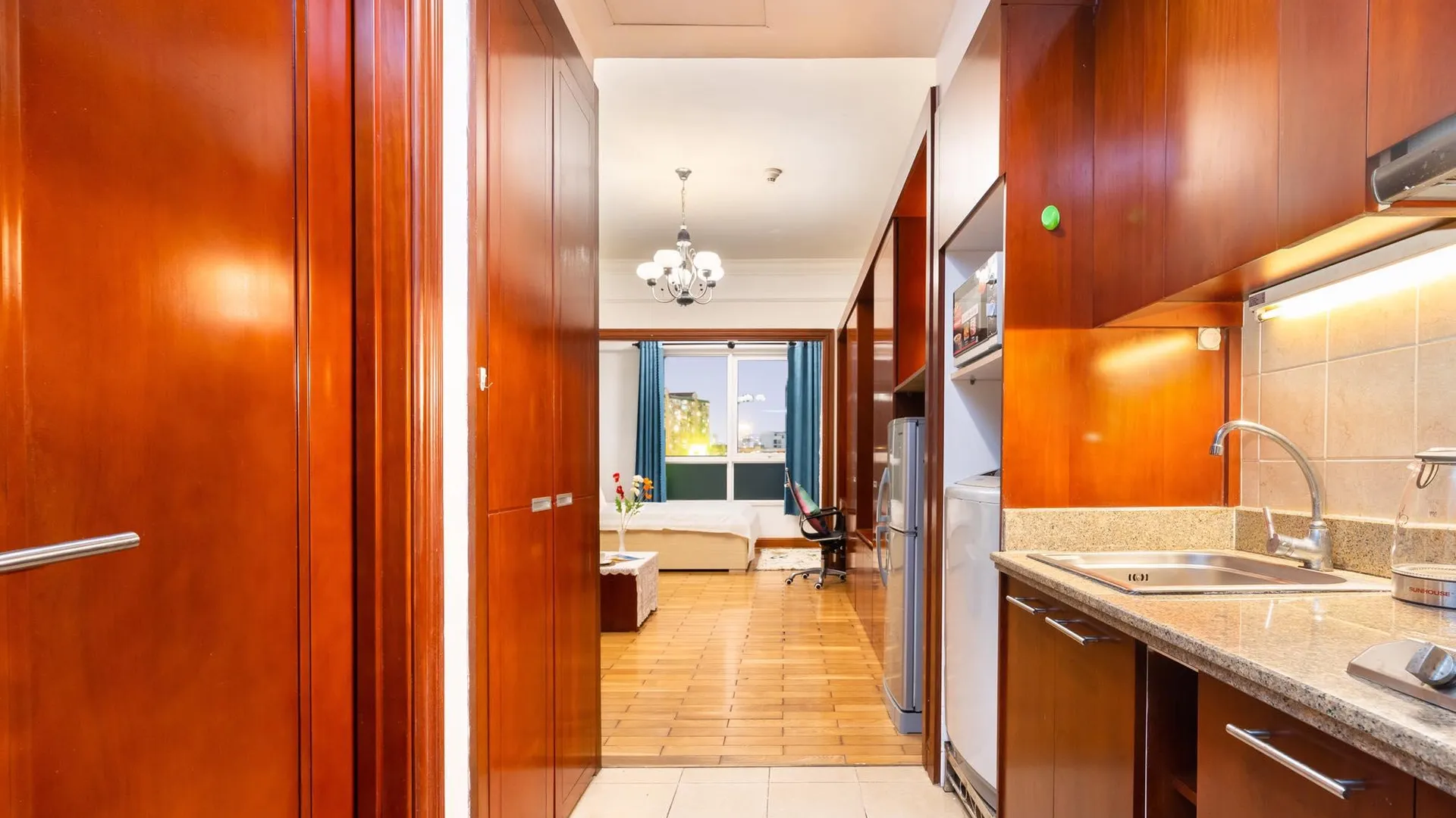 호치민 빈탄의 스튜디오 아파트먼트 (38m², 프라이빗 욕실 1개) 4성급 싱글룸 로비