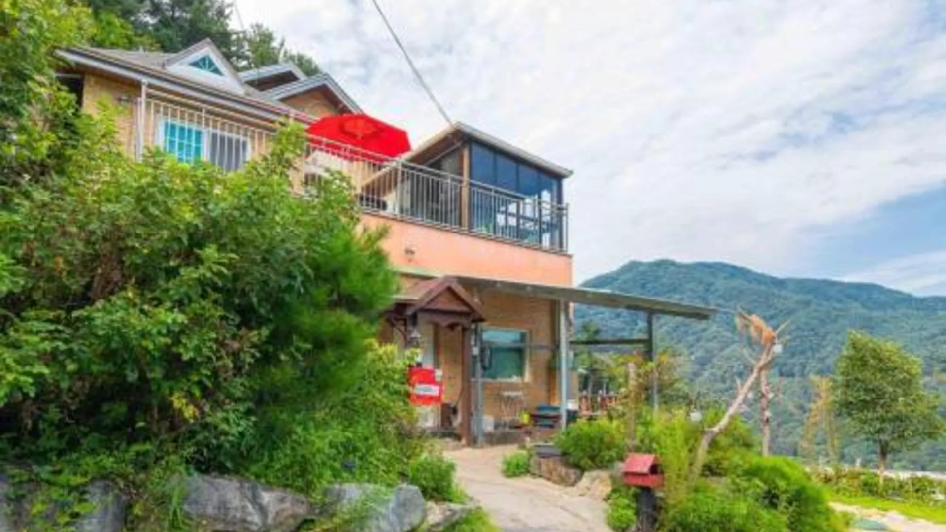 가평 T 펜션 2성급 게스트하우스 수영장