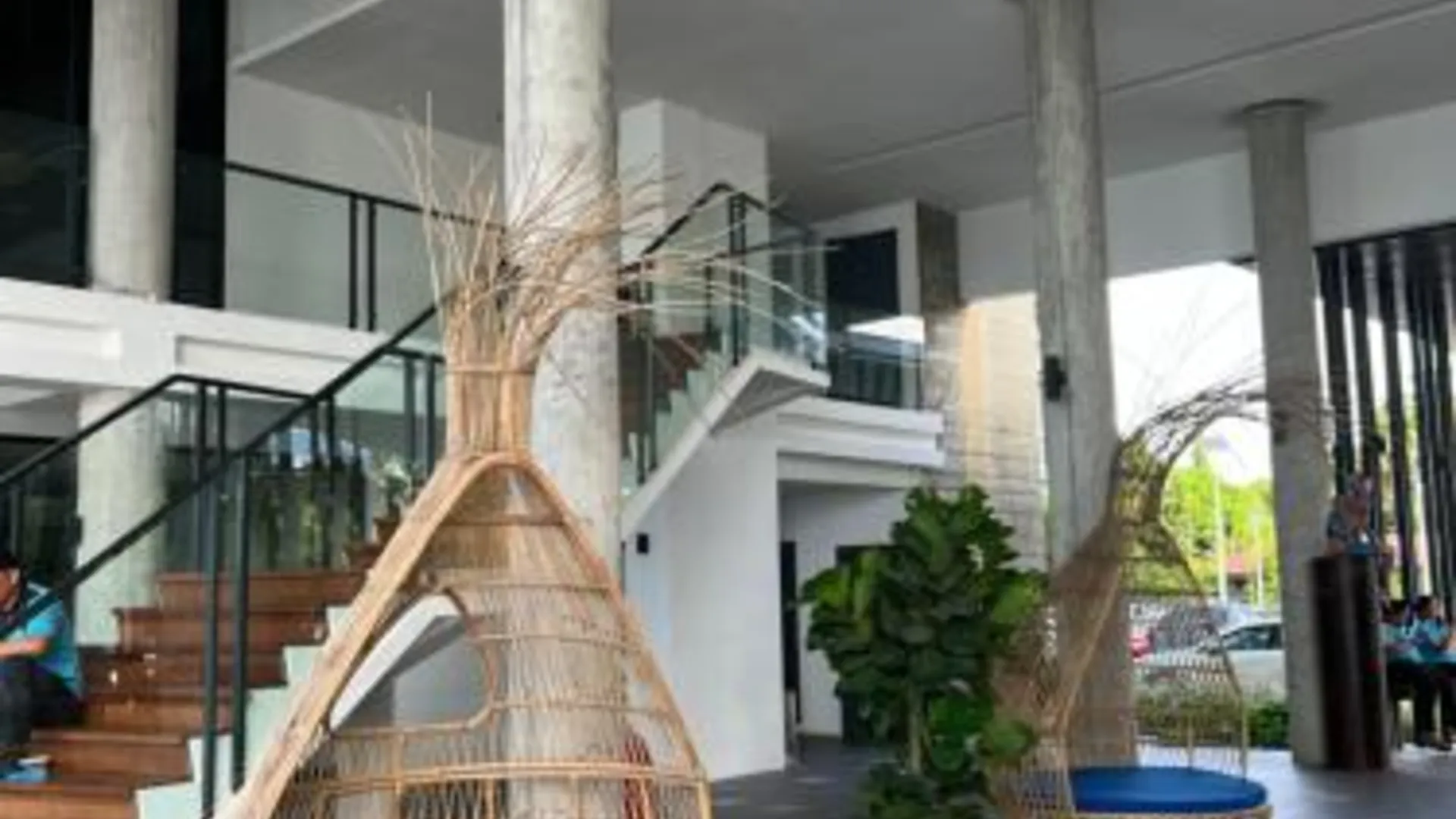 세마탄 Sematan Roxy Beach Apartment  5성급 호텔 수영장