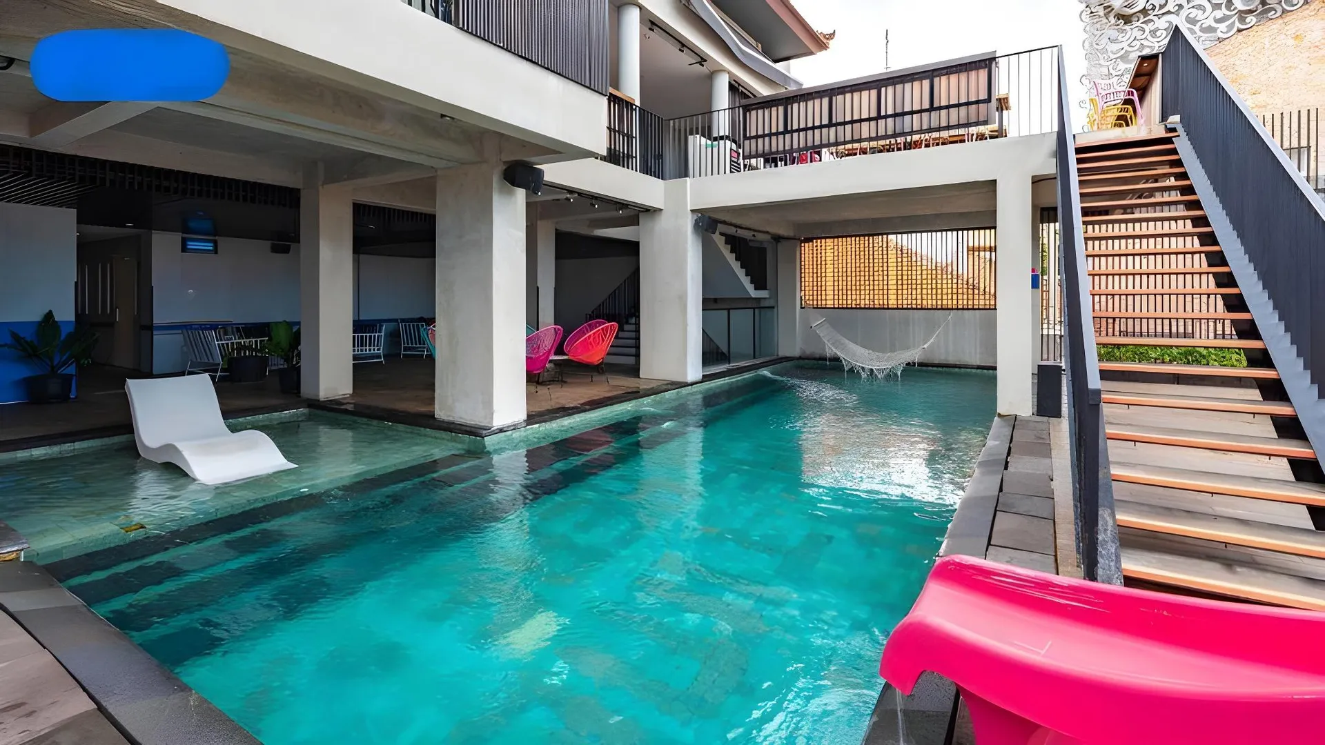 발리 카라 카라 인 3성급 호텔 수영장