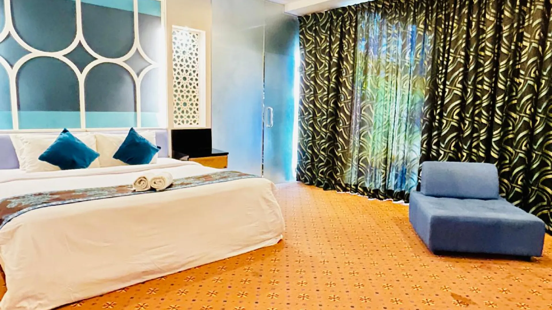 숭가이 페타니 Hotel El Zahraa 2성급 호텔 스위트룸