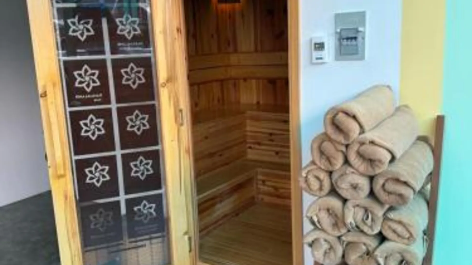 호치민 달리아랜드 사이공 호텔 앤 스위밍풀 4성급 호텔 전망