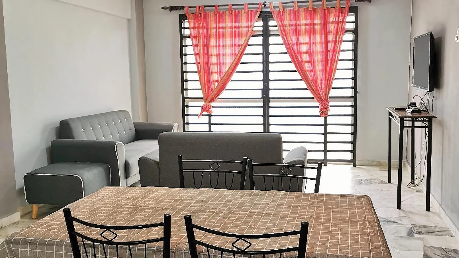 포트 딕슨 시 루사의 아파트먼트 (100m², 침실 3개, 프라이빗 욕실 2개) 3성급 싱글룸 객실