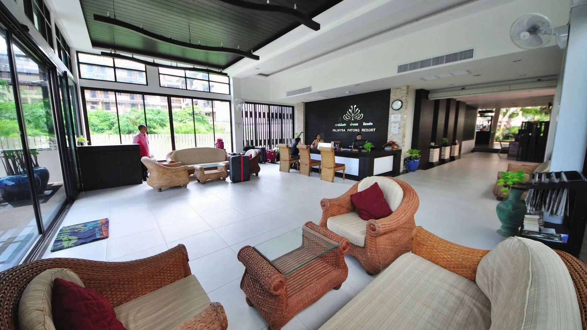 푸켓 팔미라 파통 리조트 4성급 호텔 외관