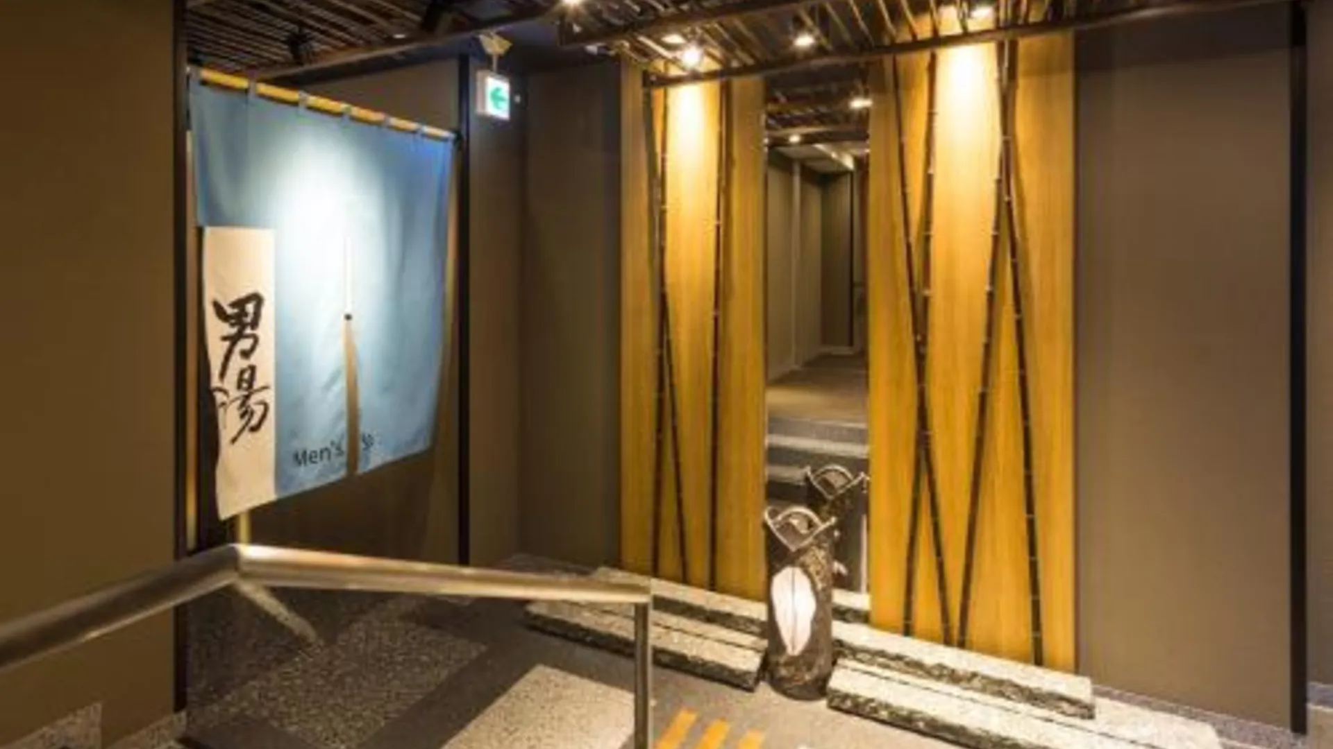 도쿄 / 동경 APA 호텔 앤 리조트 니시신주쿠-고초메-에키 타워 3성급 호텔 전망