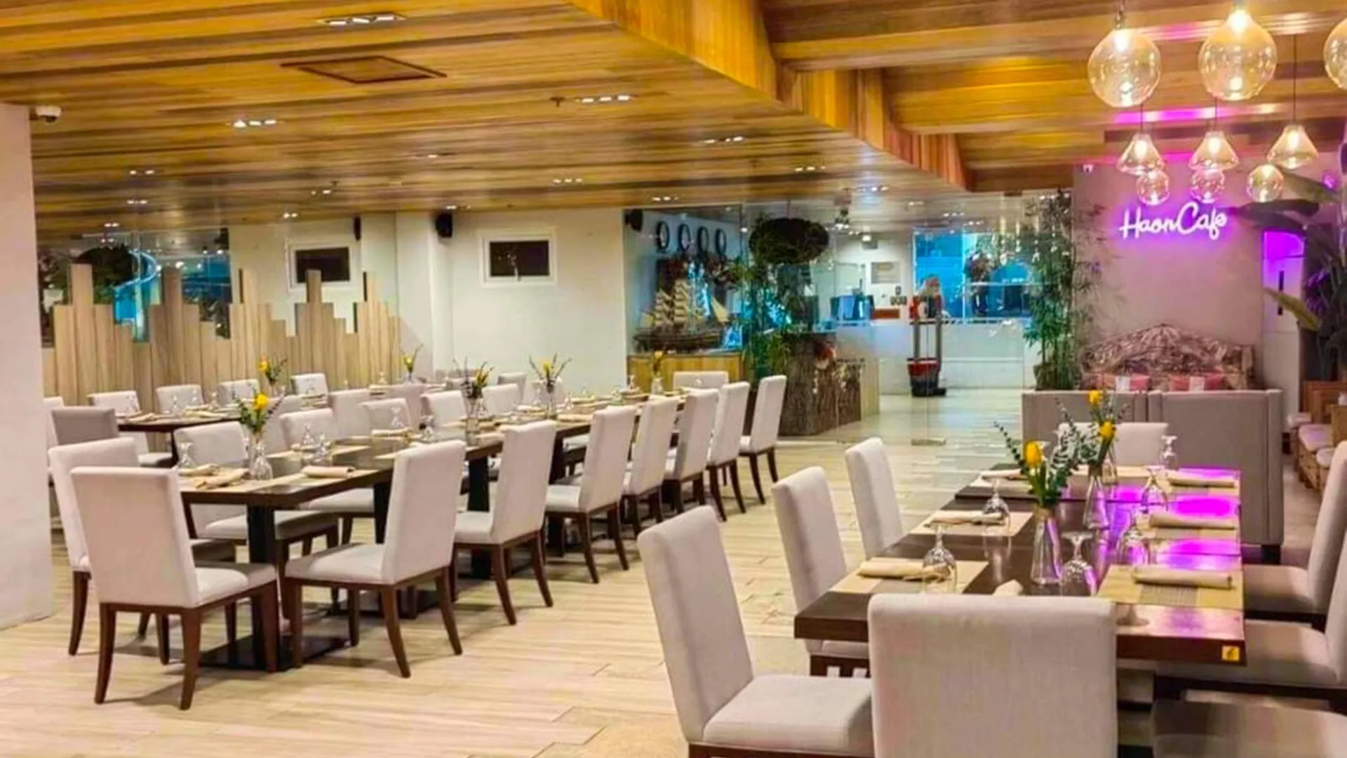 세부 세부 언클 톰스 캐빈 호텔 파워드 바이 코코텔 3성급 호텔 레스토랑