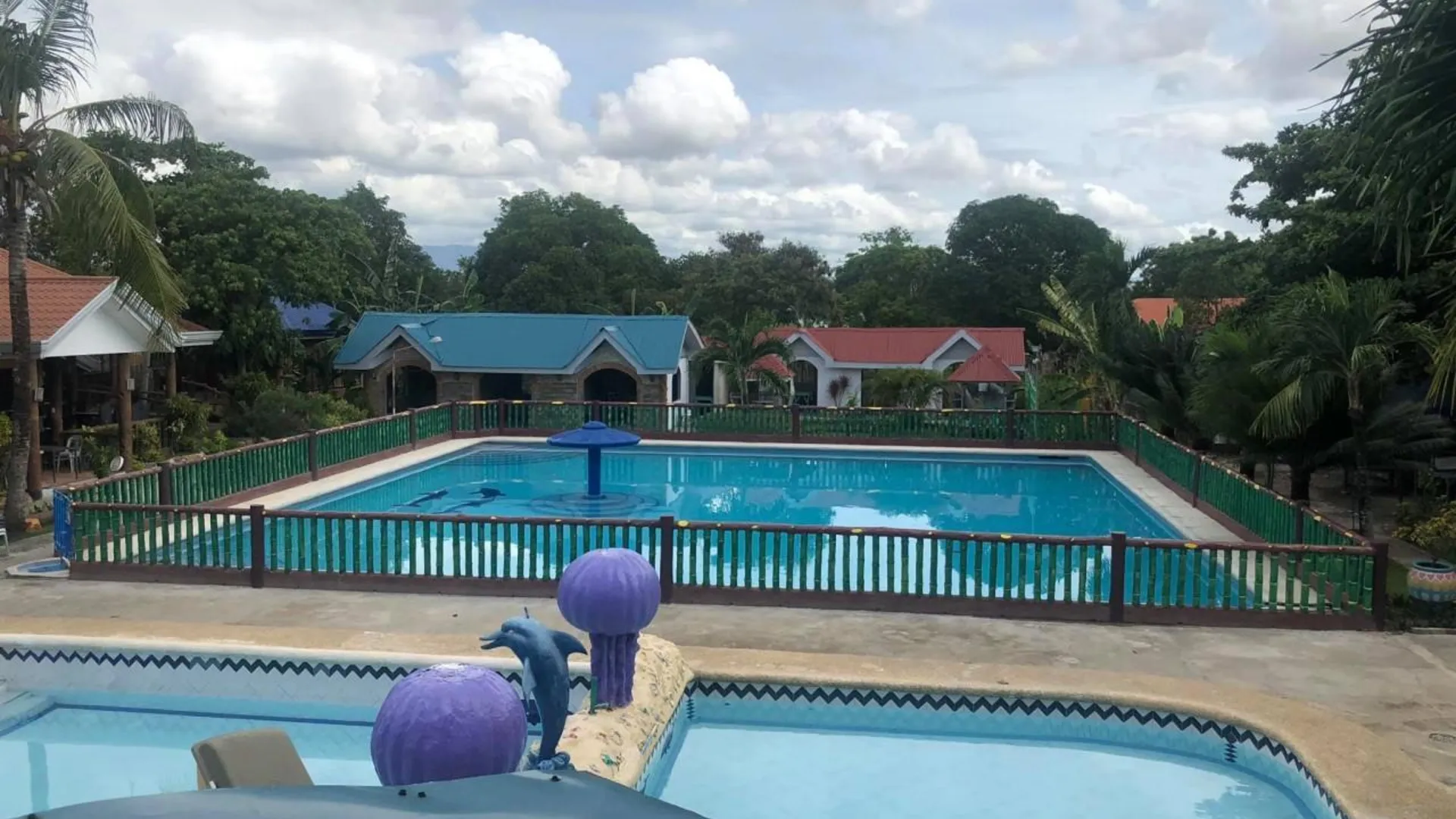 세부 레드도어즈 가이사노 그랜드 코르도바 근처 2성급 호텔 객실