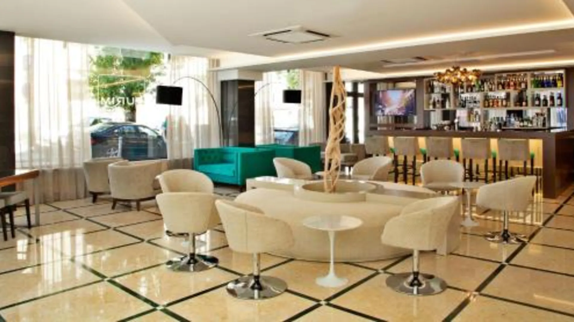 리스본 TURIM 살다냐 호텔 4성급 호텔 부대시설