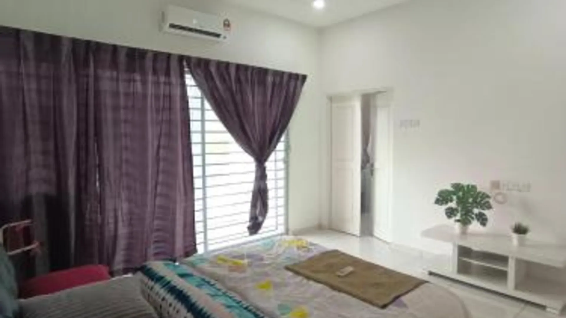 라하트 라핫의 프라이빗 하우스 (200m², 침실 4개, 프라이빗 욕실 4개) 3성급 게스트하우스 스위트룸