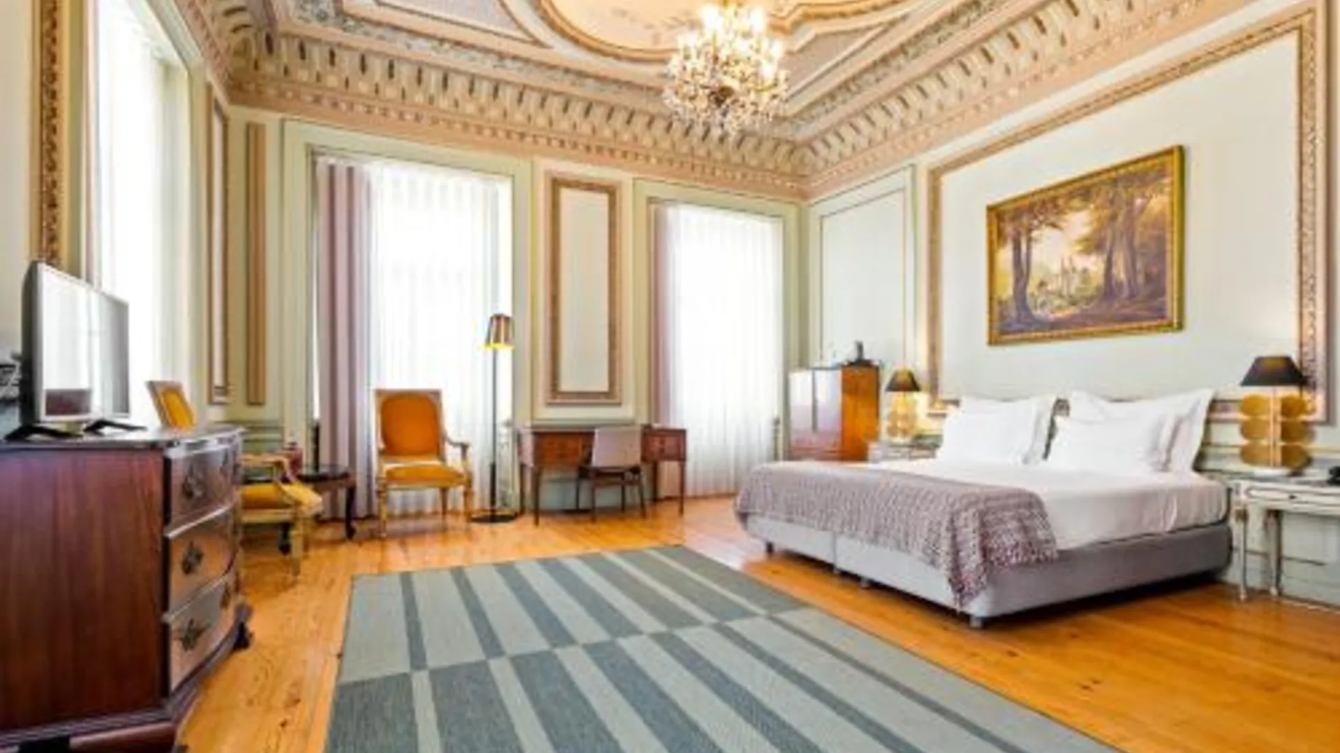 리스본 테조우루 다 바이샤 바이 시아두 4성급 호텔 스위트룸