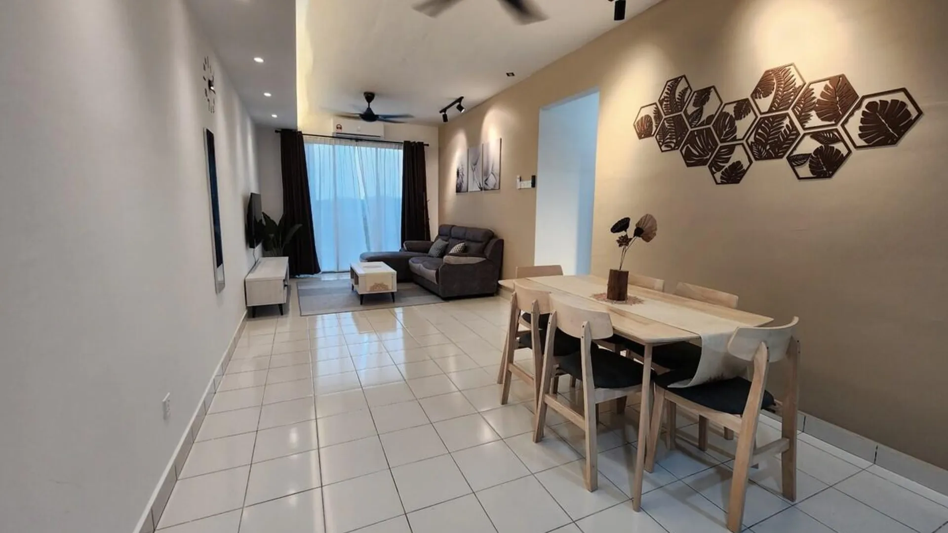 말라카 Malacca 3 bedroom Seri Serindit 715 2성급 싱글룸 로비