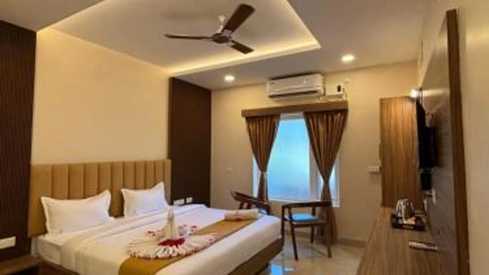 람메스와람 Hotel Saesha International 3성급 호텔 객실