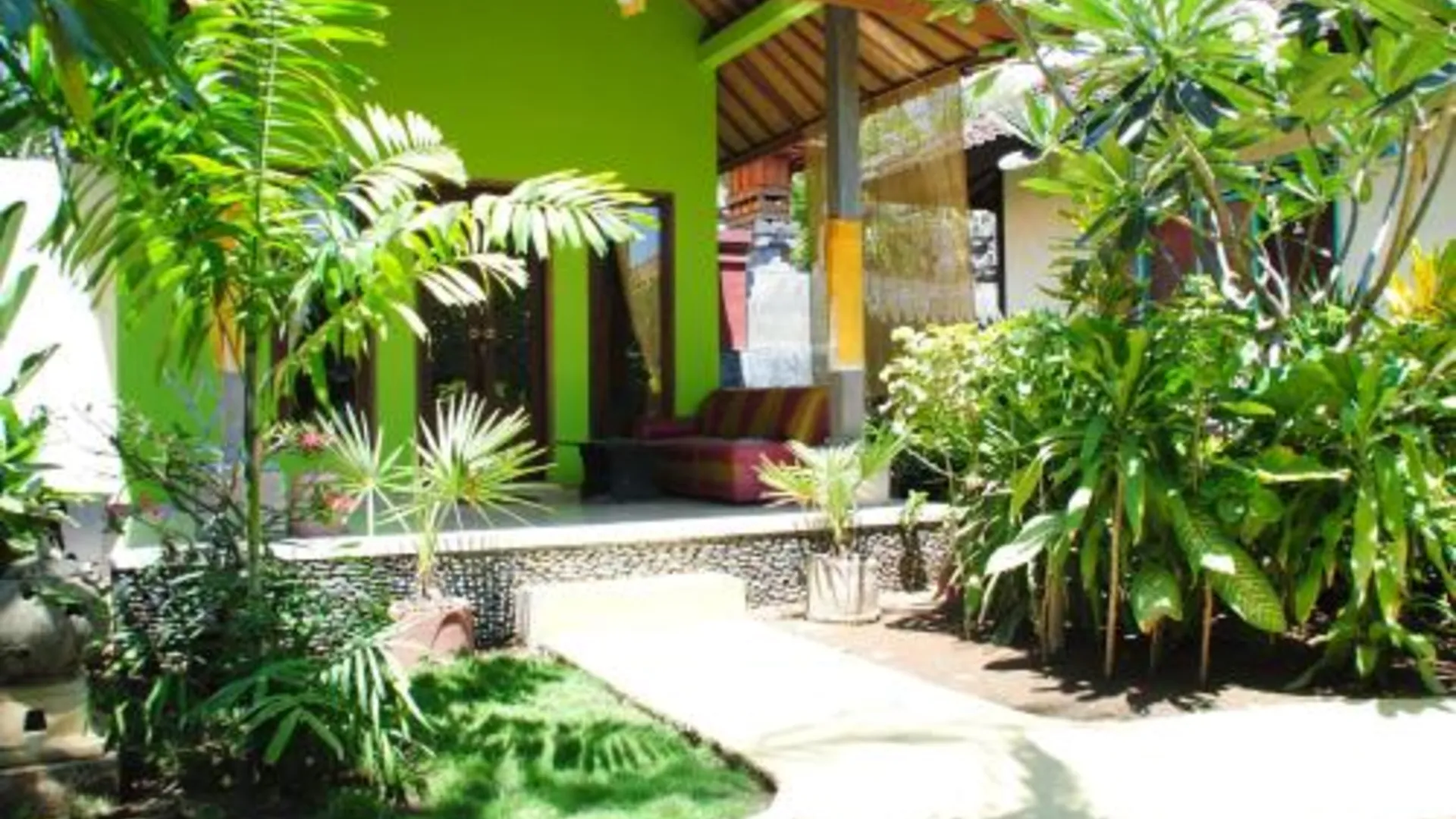 발리 Kubu Sari Guest House 2성급 호텔 외관