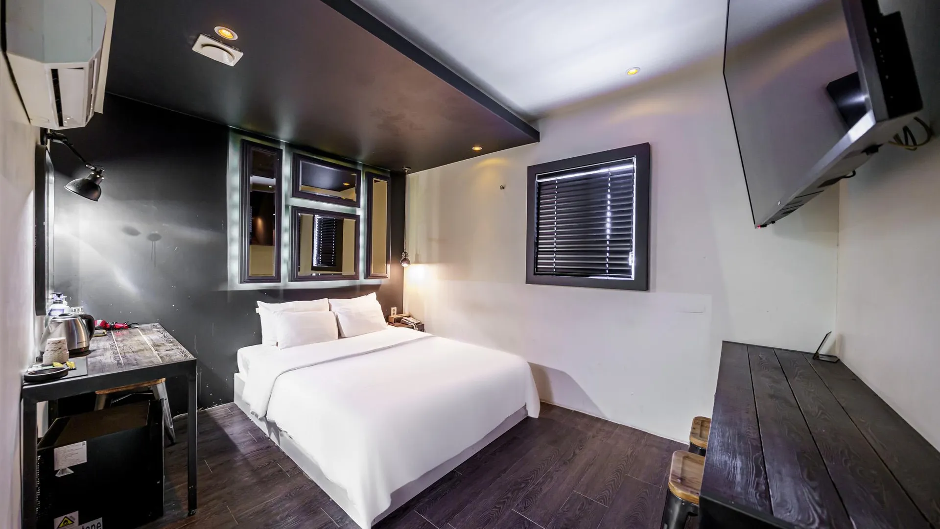 서울 아차산역 월(月) 호텔 2성급 호텔 객실