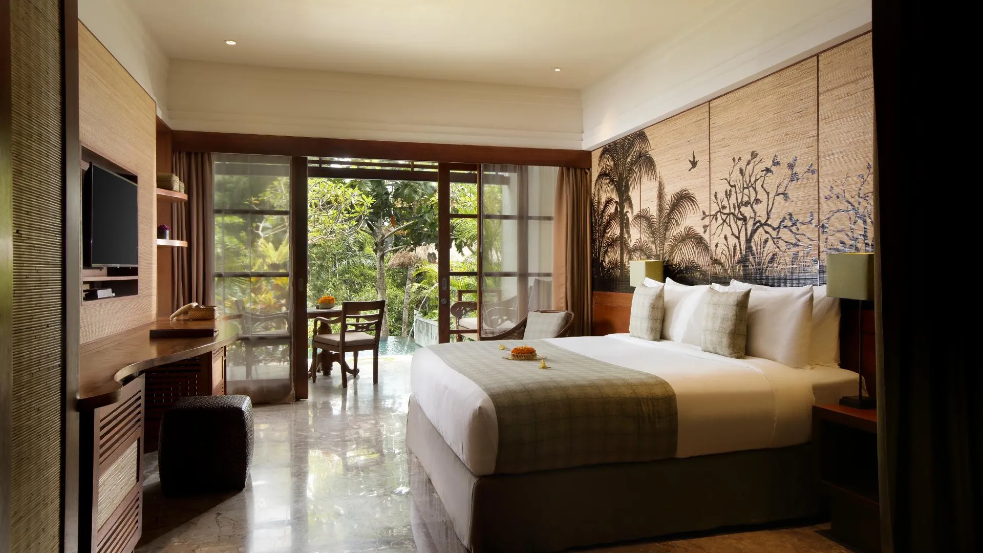 발리 아디와나 리조트 젬바완 4성급 호텔 스위트룸