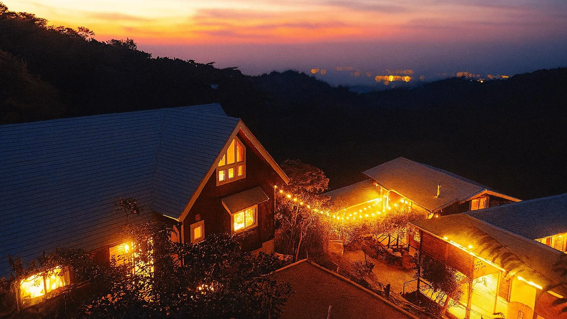 고베 리네스트 3성급 호텔 로비