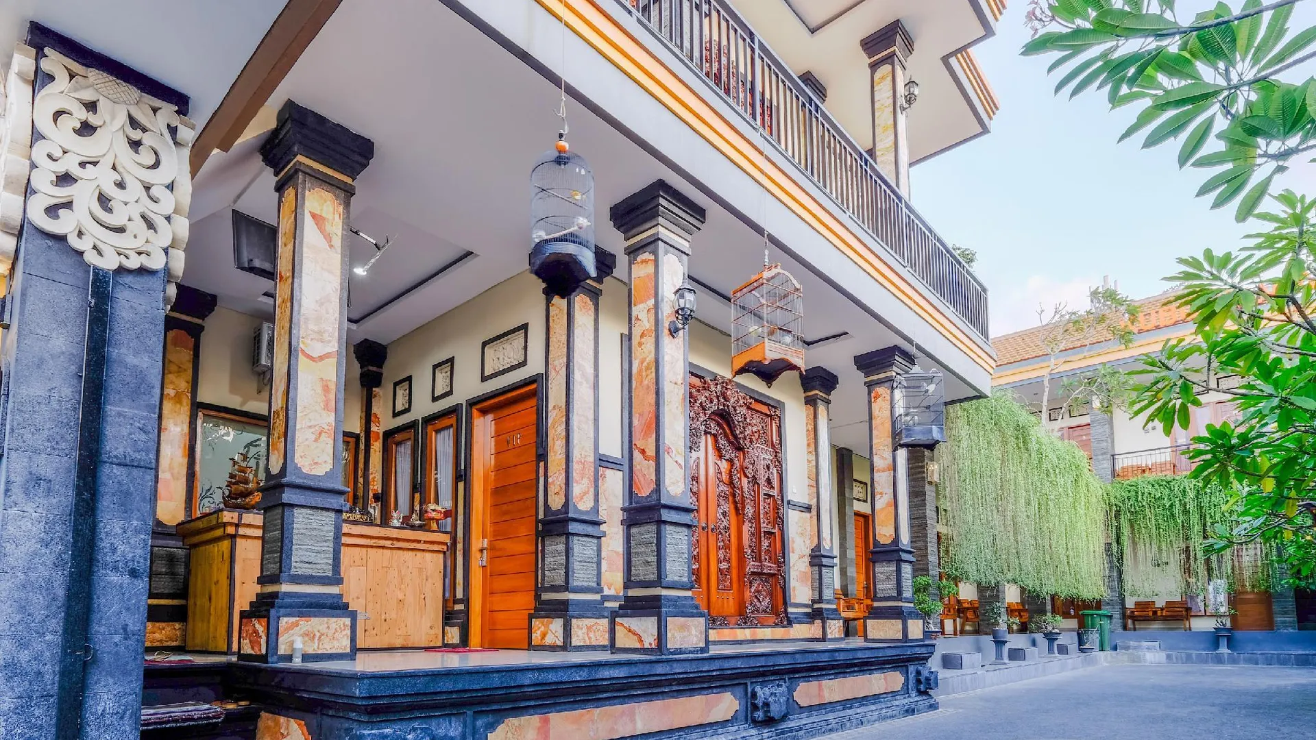 발리 오요 3771 쿠부 알비안 게스트하우스 2성급 호텔 로비