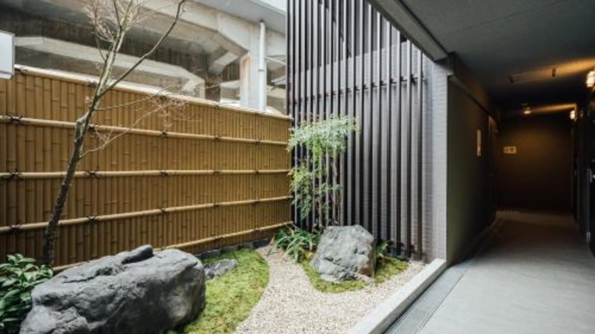 교토 BON 교토 스테이션 3성급 호텔 수영장