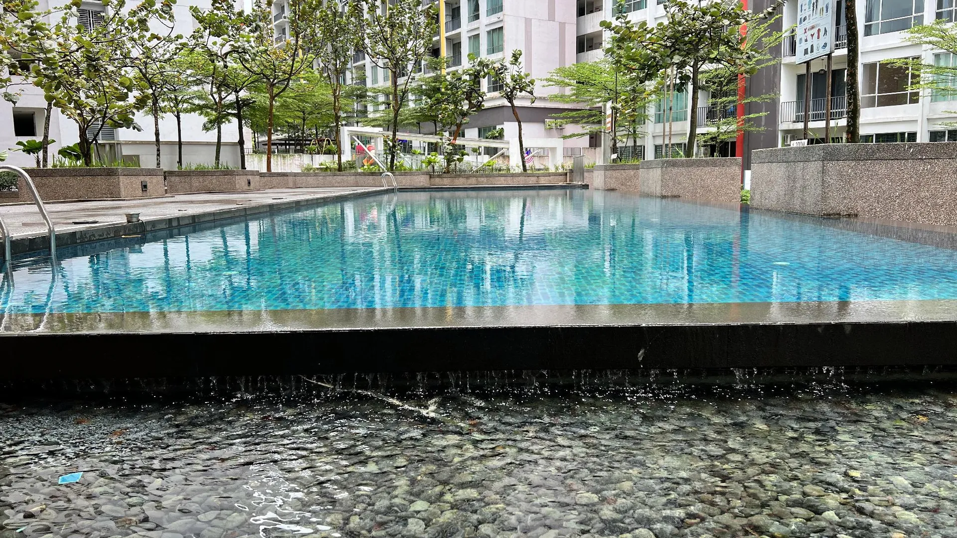 조호바루 / 조호르바루 탐포이의 스튜디오 아파트먼트 (44m², 프라이빗 욕실 1개) 2성급 싱글룸 레스토랑