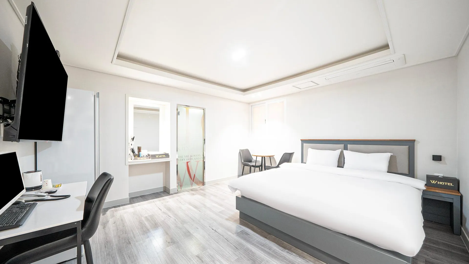 칠곡 왜관 더블유(W)