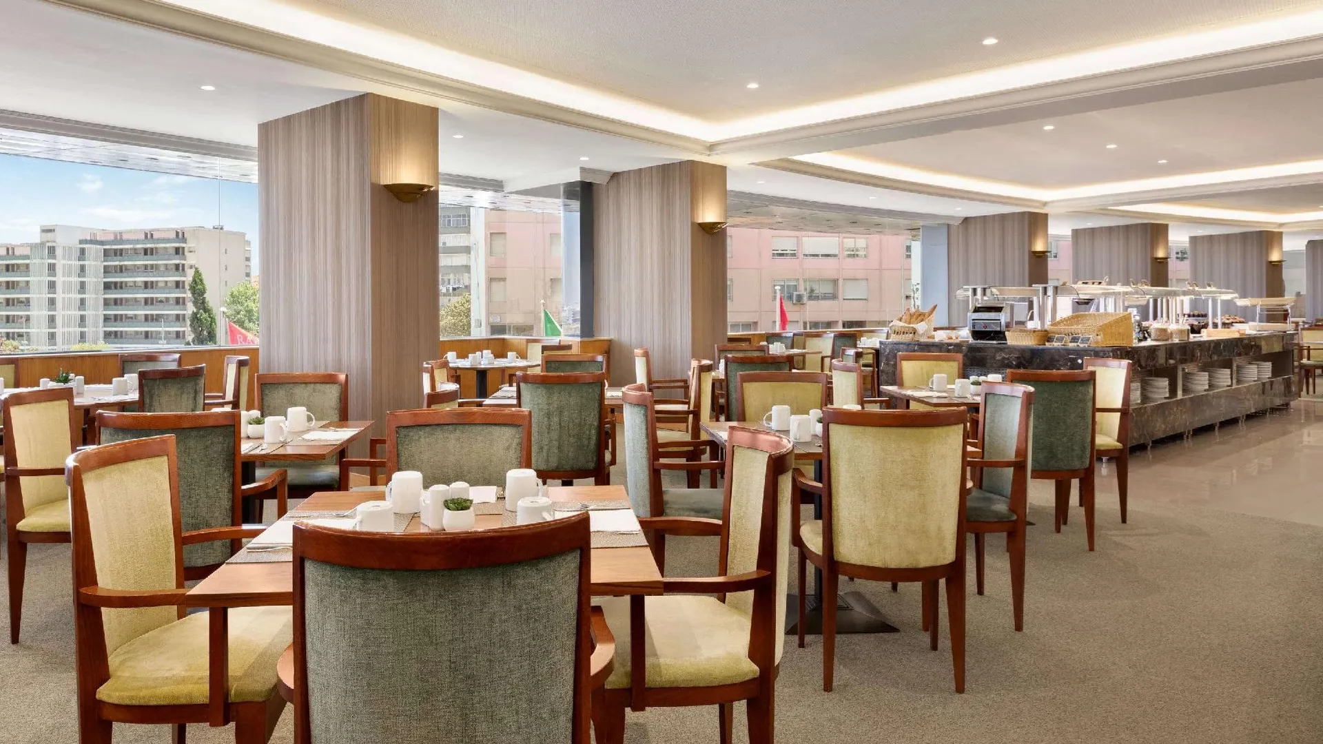 리스본 라마다 바이 윈덤 리스본 4성급 호텔 전망