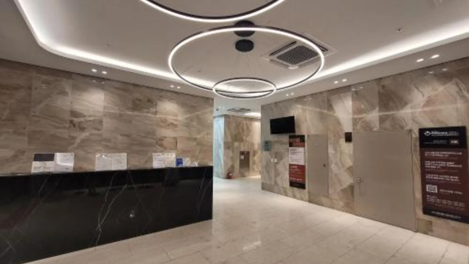 서울 UH 플랫 더 서초 4성급 호텔 전망