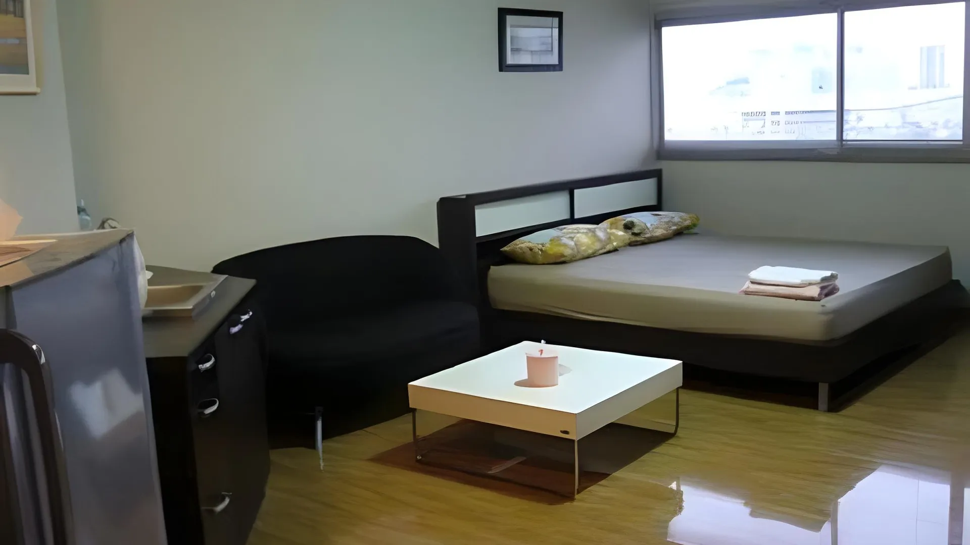 방콕 임팩트 - 챌린저 무앙 통 타니 서비스 아파트먼트 3성급 호텔 스위트룸